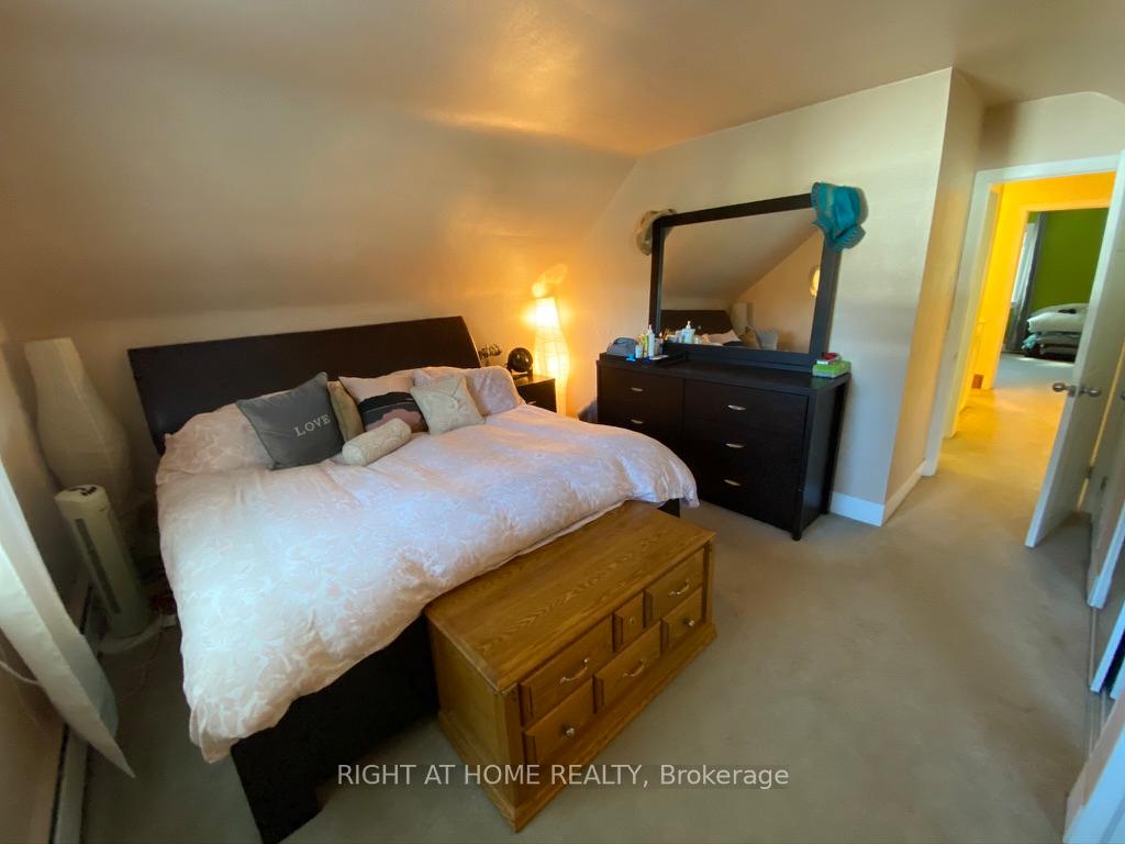 Photo 20 of 2297 Fox Crescent, Ottawa, Whitehaven — HOMEH