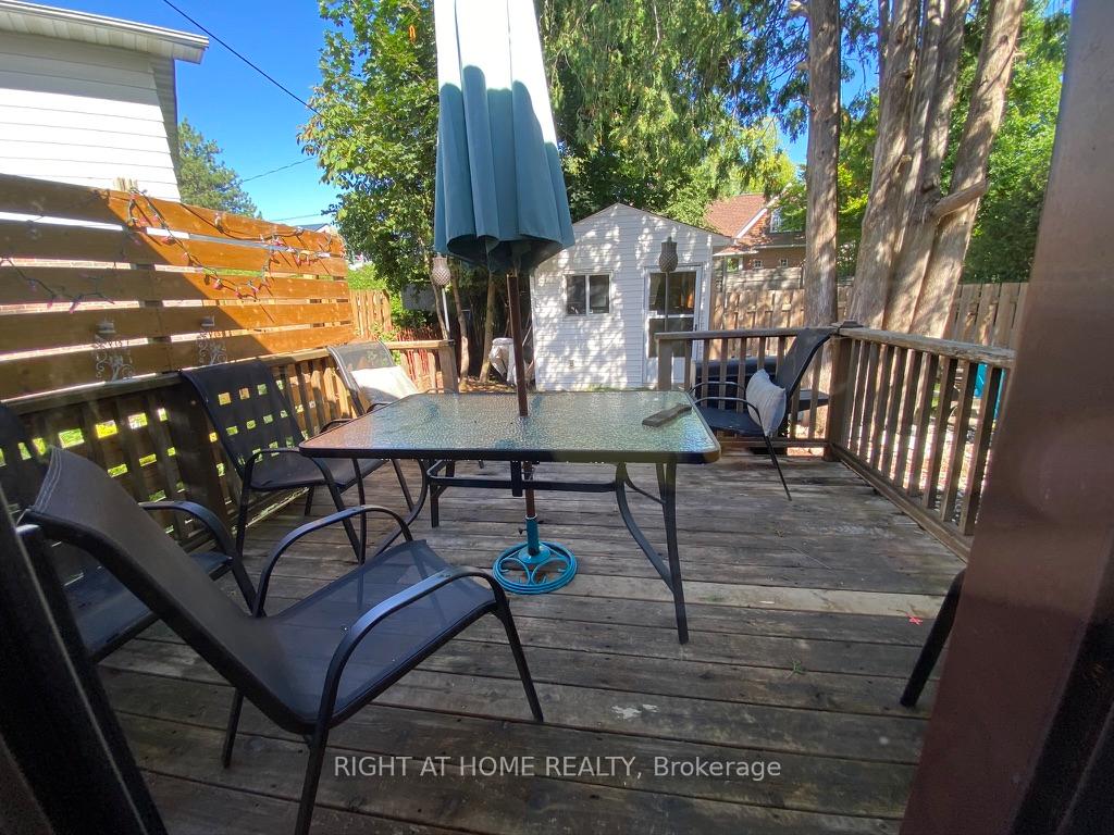 Photo 26 of 2297 Fox Crescent, Ottawa, Whitehaven — HOMEH