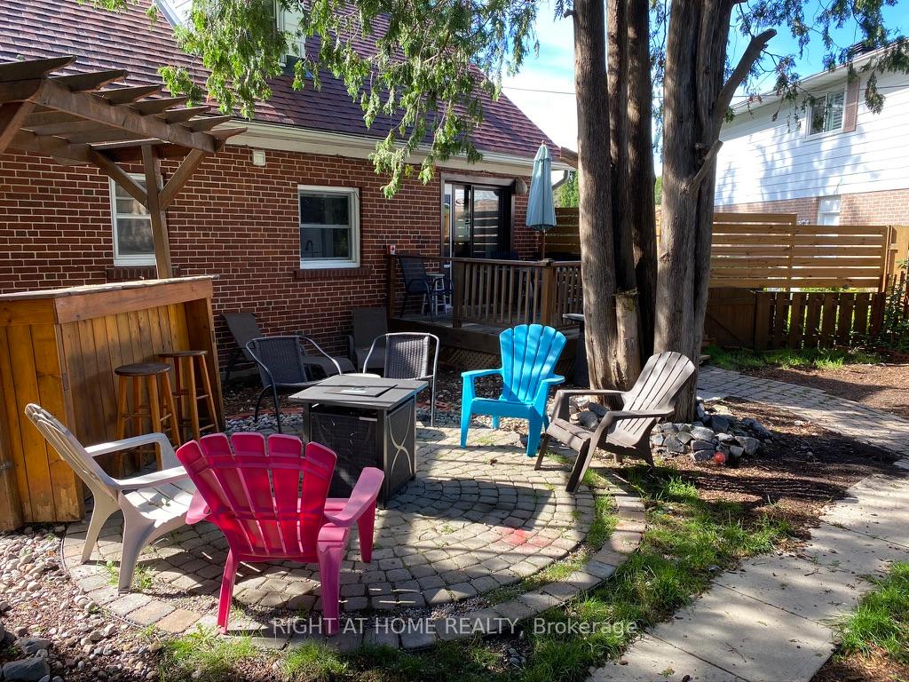 Photo 28 of 2297 Fox Crescent, Ottawa, Whitehaven — HOMEH