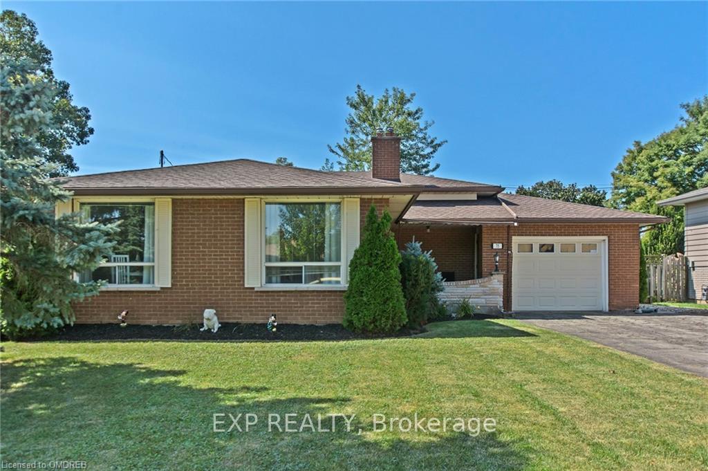 Photo 2 of 75 Maureen Avenue, Welland, Prince Charles — HOMEH