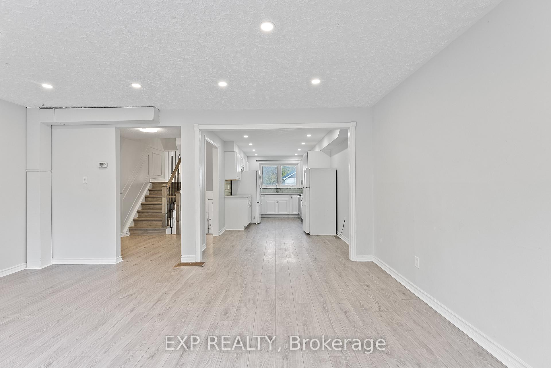 Photo 4 of 95 Conant Street, Oshawa, Lakeview — HOMEH