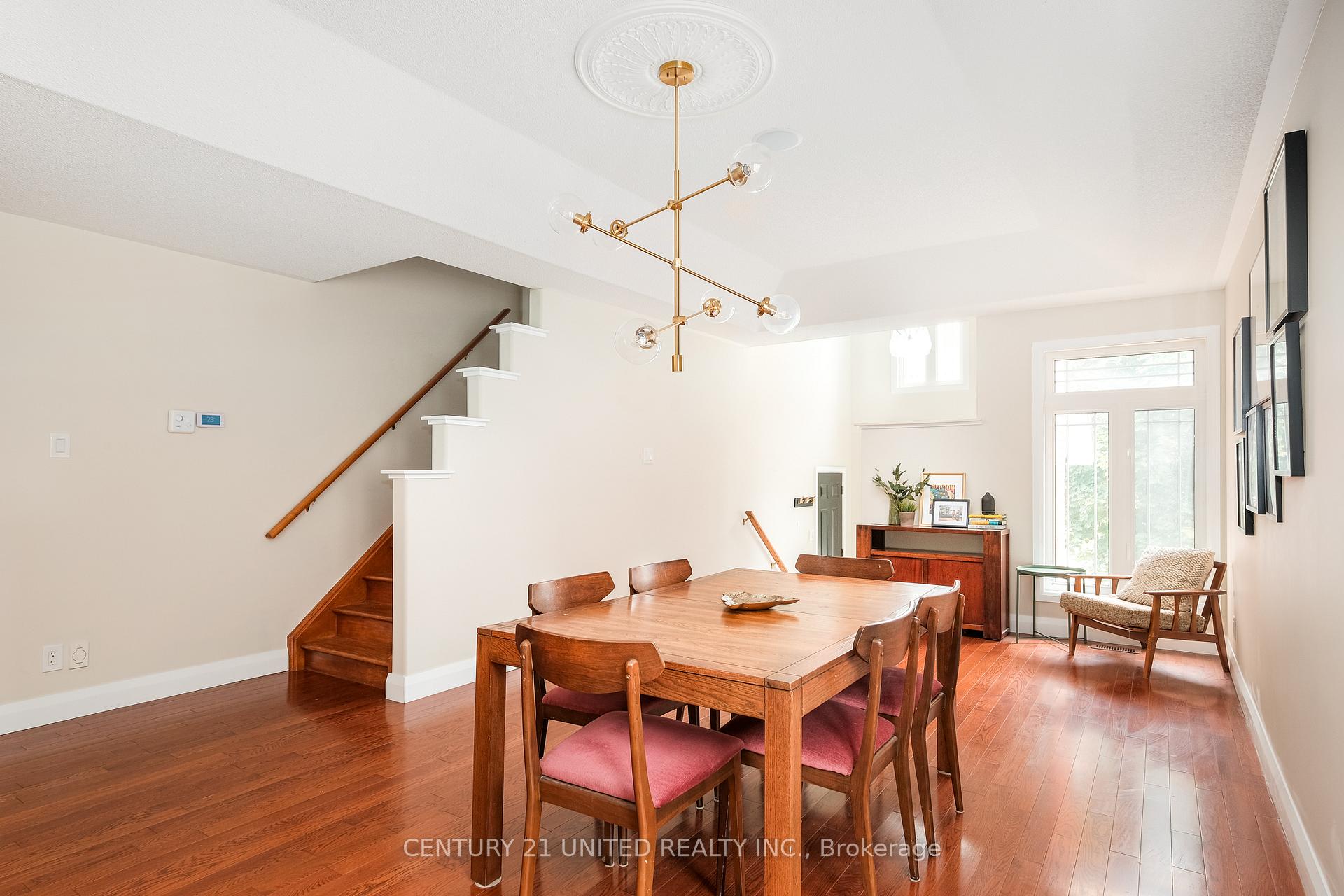 Photo 5 of 1855 Giles Avenue, Peterborough, Monaghan Ward 2 — HOMEH
