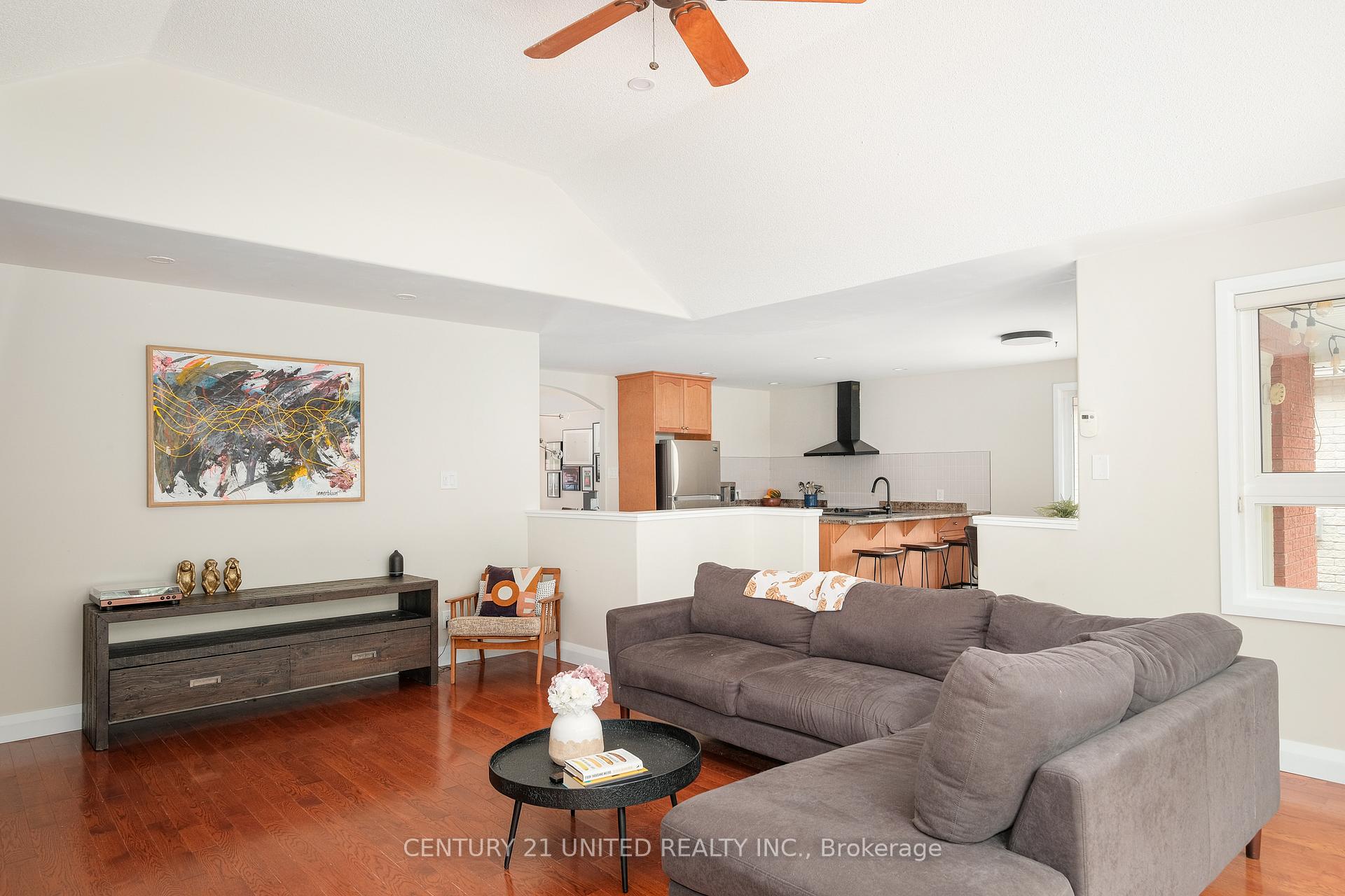 Photo 15 of 1855 Giles Avenue, Peterborough, Monaghan Ward 2 — HOMEH