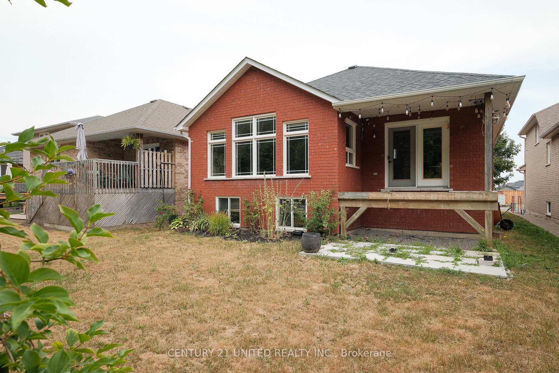 Photo 35 of 1855 Giles Avenue, Peterborough, Monaghan Ward 2 — HOMEH
