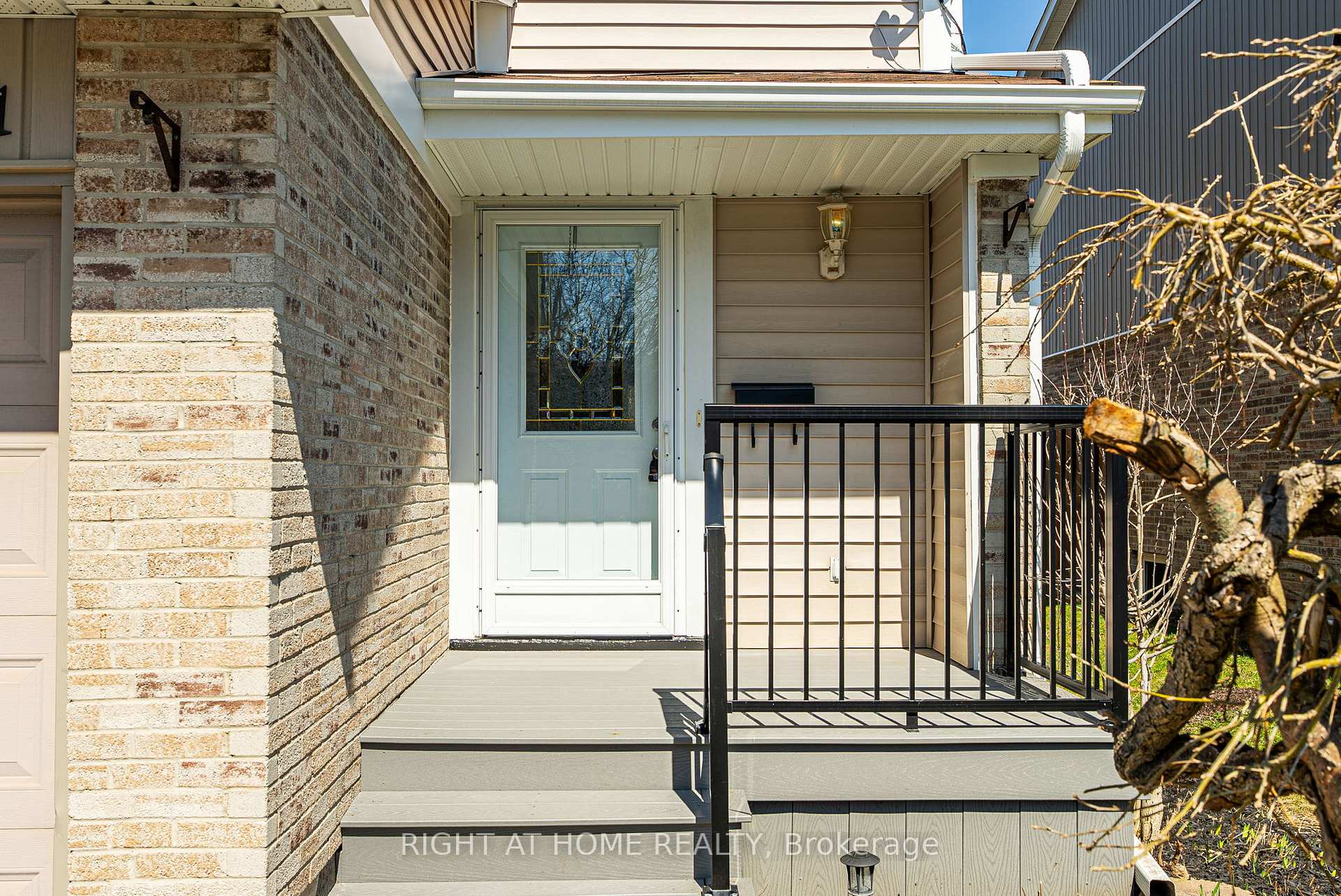 Photo 1 of 911 Gentry Crescent, Oshawa, Eastdale — HOMEH