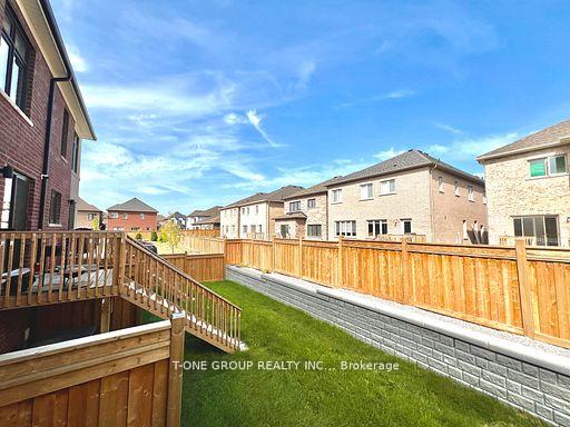 Photo 13 of 1336 Bradenton Path, Oshawa, Eastdale — HOMEH