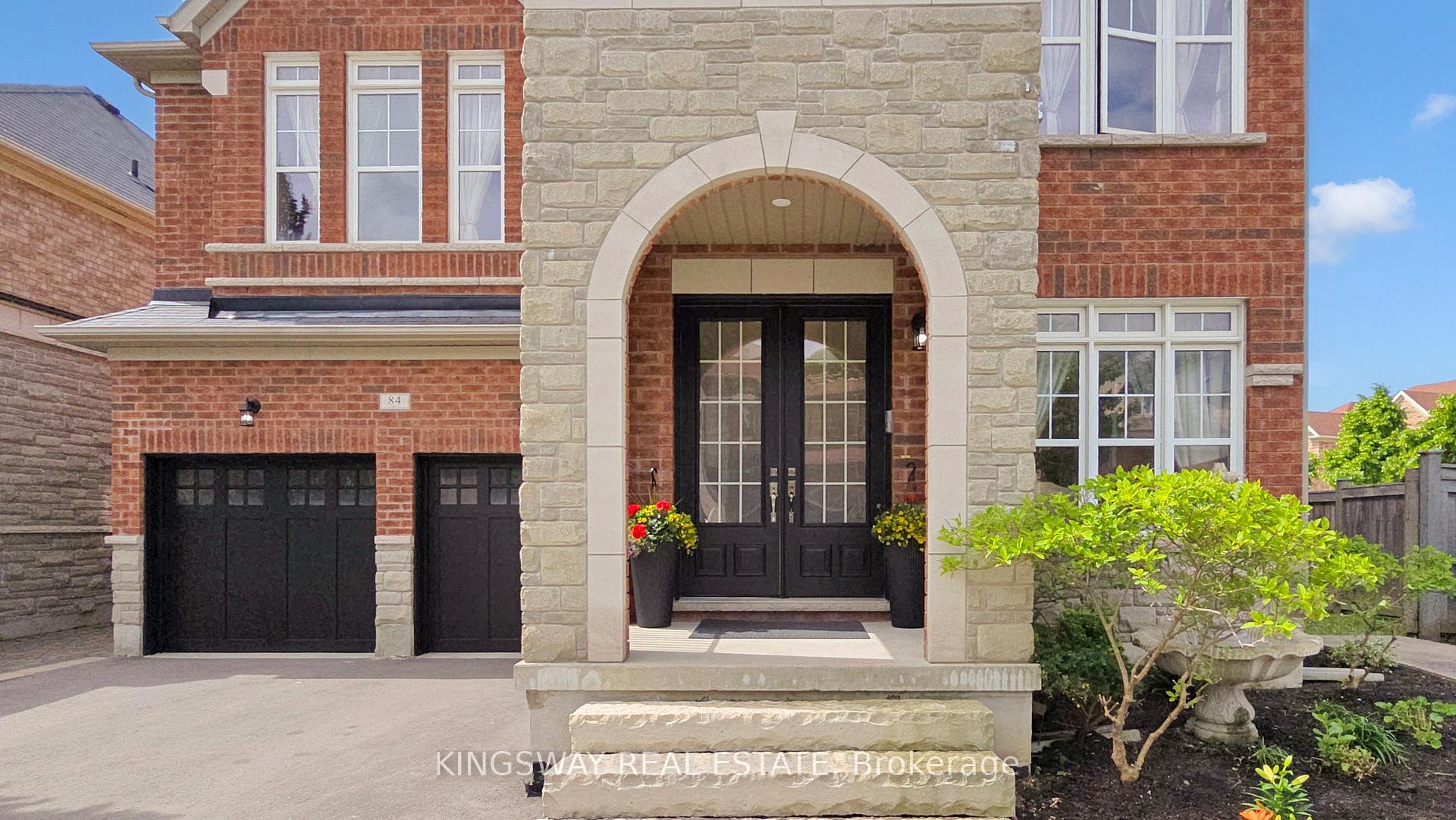 Photo 3 of 84 William Bowes Boulevard, Vaughan, Patterson — HOMEH