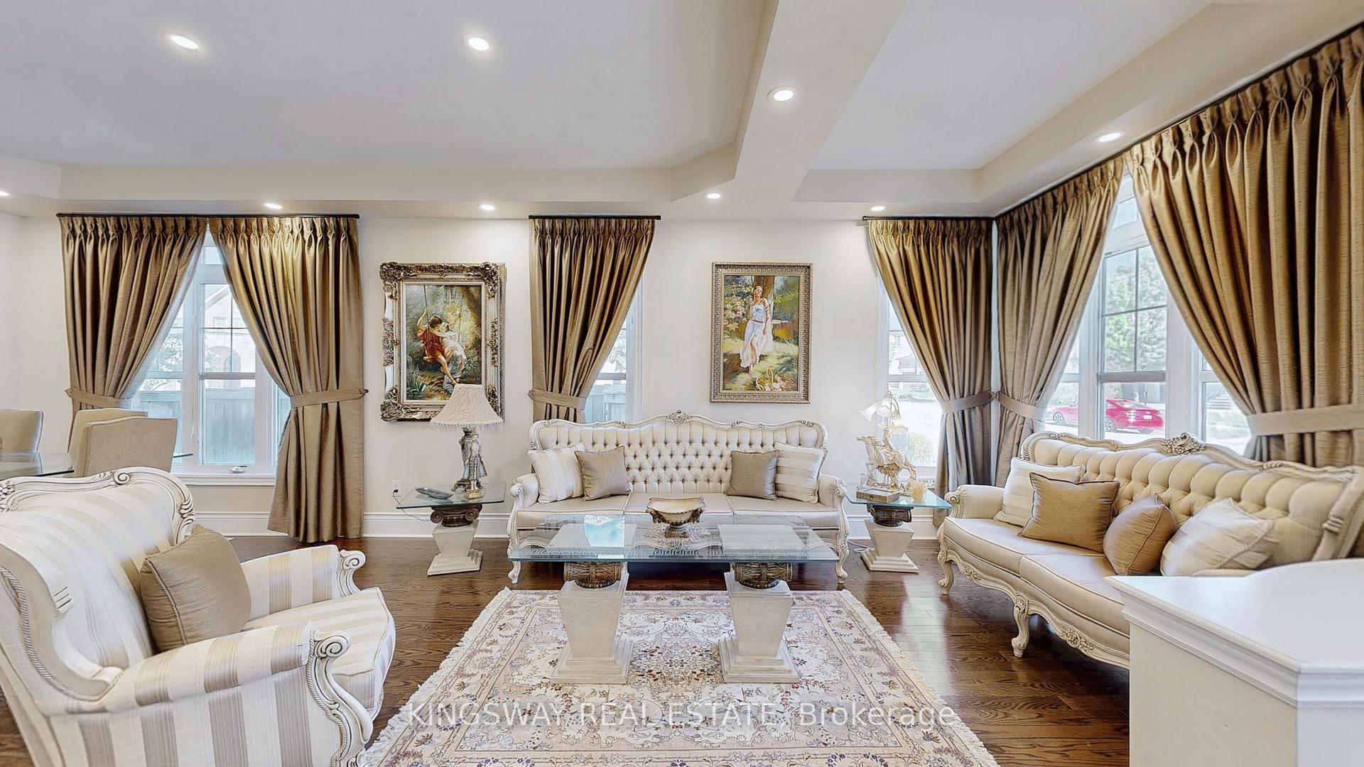 Photo 4 of 84 William Bowes Boulevard, Vaughan, Patterson — HOMEH