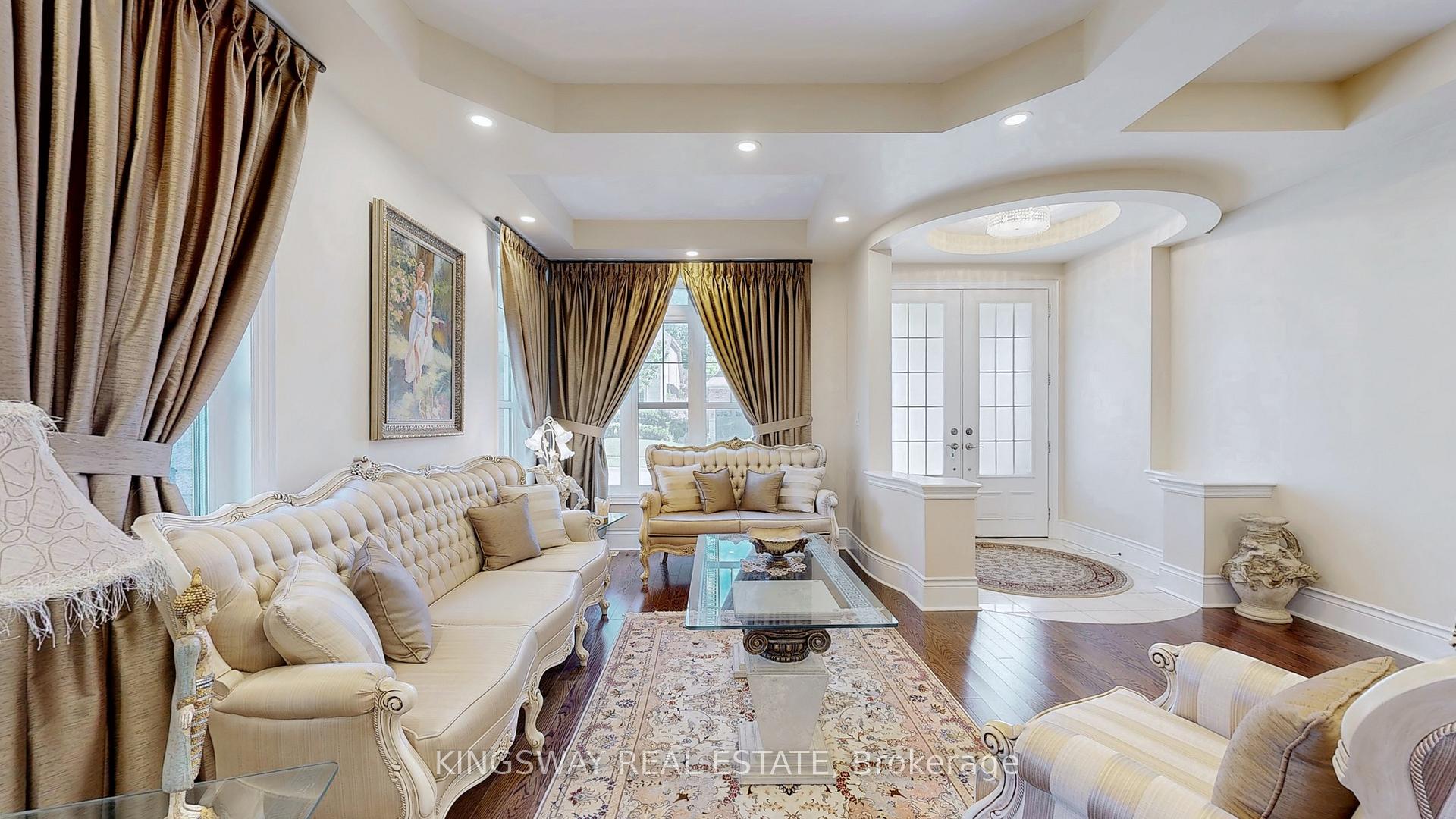 Photo 5 of 84 William Bowes Boulevard, Vaughan, Patterson — HOMEH