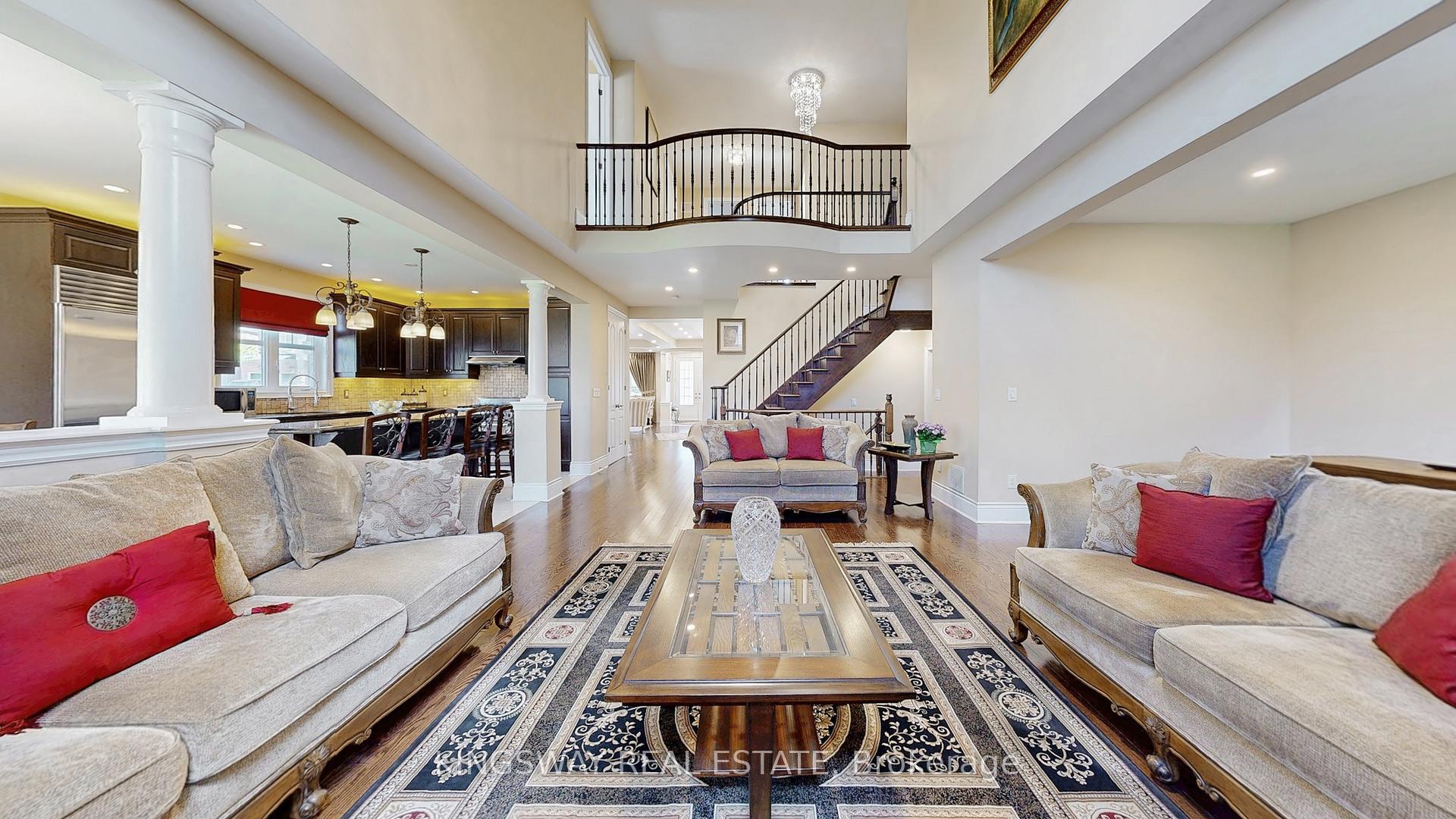 Photo 11 of 84 William Bowes Boulevard, Vaughan, Patterson — HOMEH