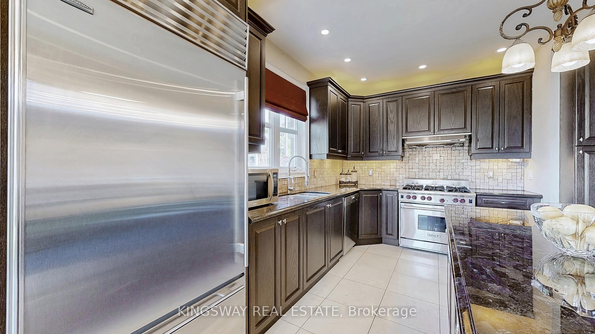 Photo 15 of 84 William Bowes Boulevard, Vaughan, Patterson — HOMEH
