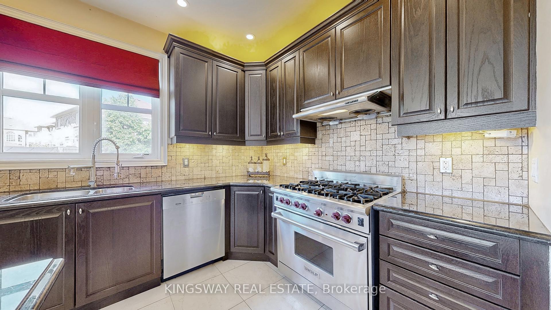 Photo 18 of 84 William Bowes Boulevard, Vaughan, Patterson — HOMEH