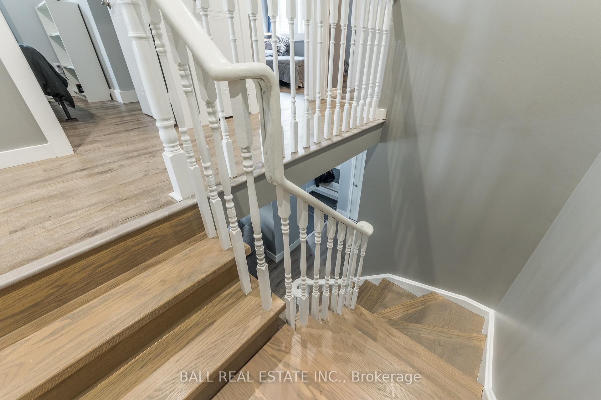 Photo 20 of 1670 Woodgate Trail, Oshawa, Samac — HOMEH