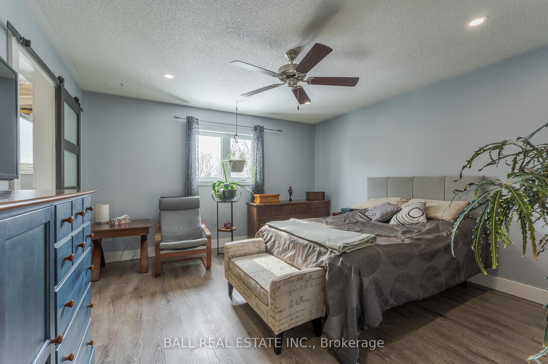 Photo 21 of 1670 Woodgate Trail, Oshawa, Samac — HOMEH