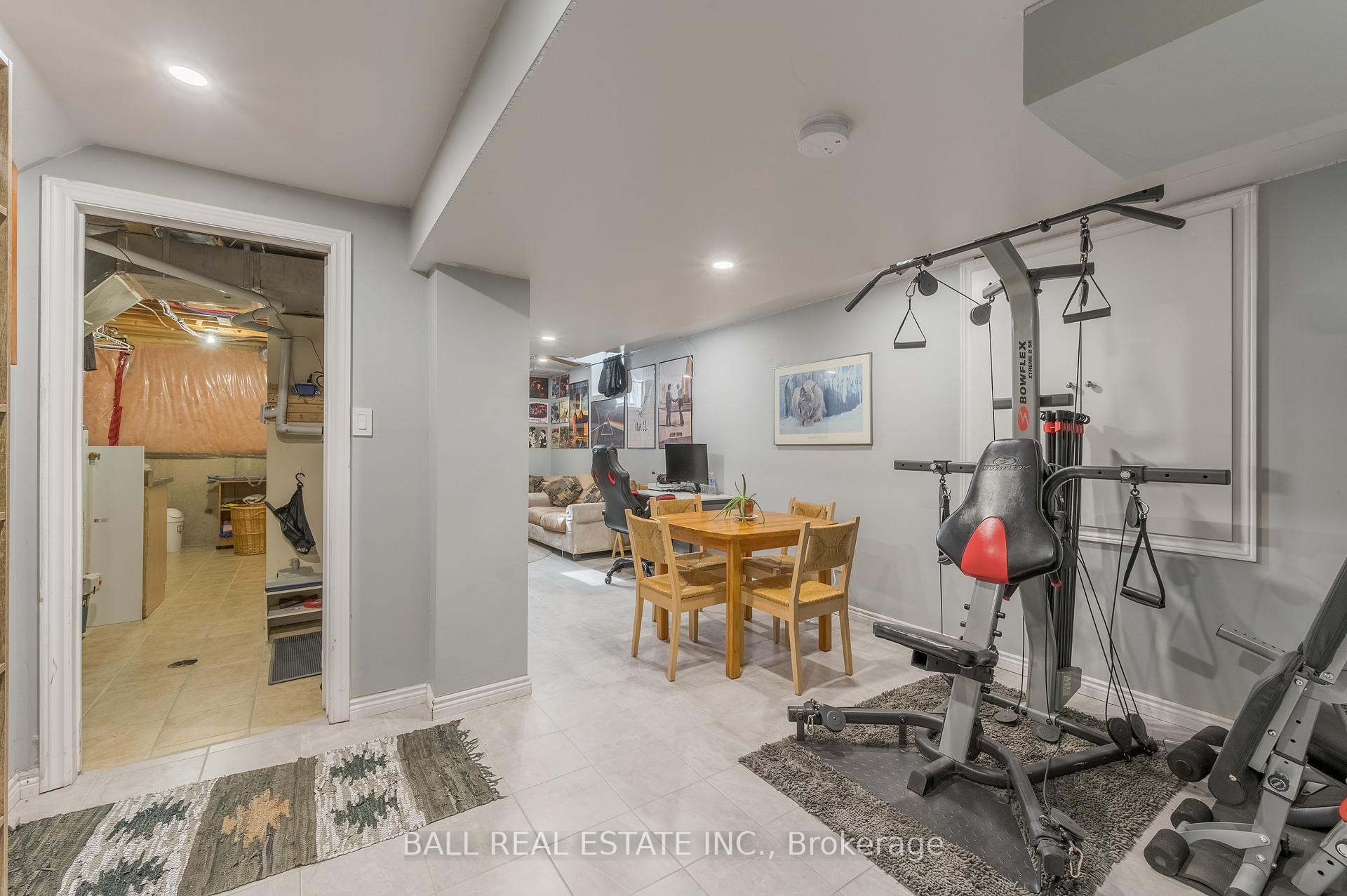 Photo 33 of 1670 Woodgate Trail, Oshawa, Samac — HOMEH