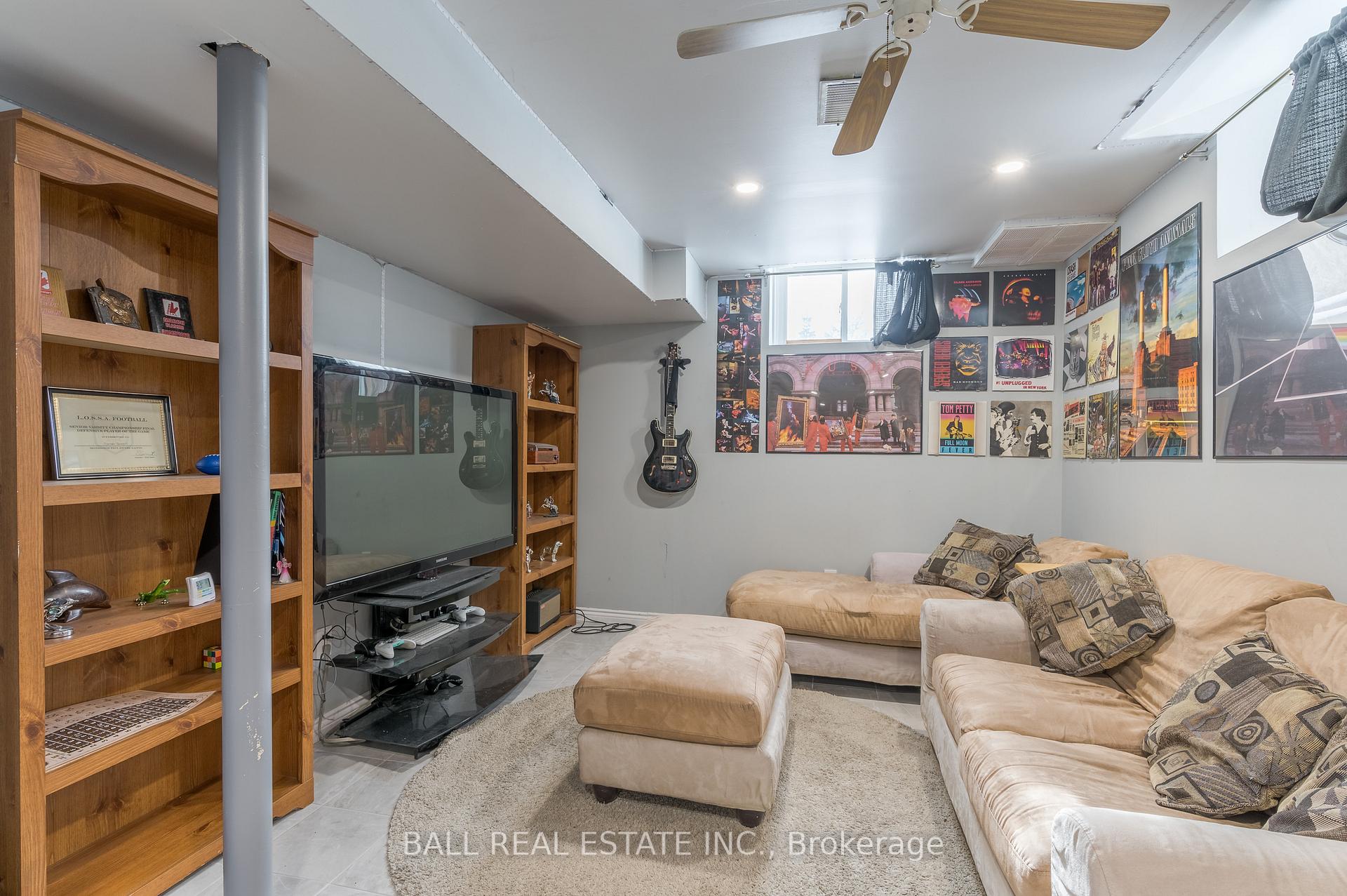 Photo 35 of 1670 Woodgate Trail, Oshawa, Samac — HOMEH