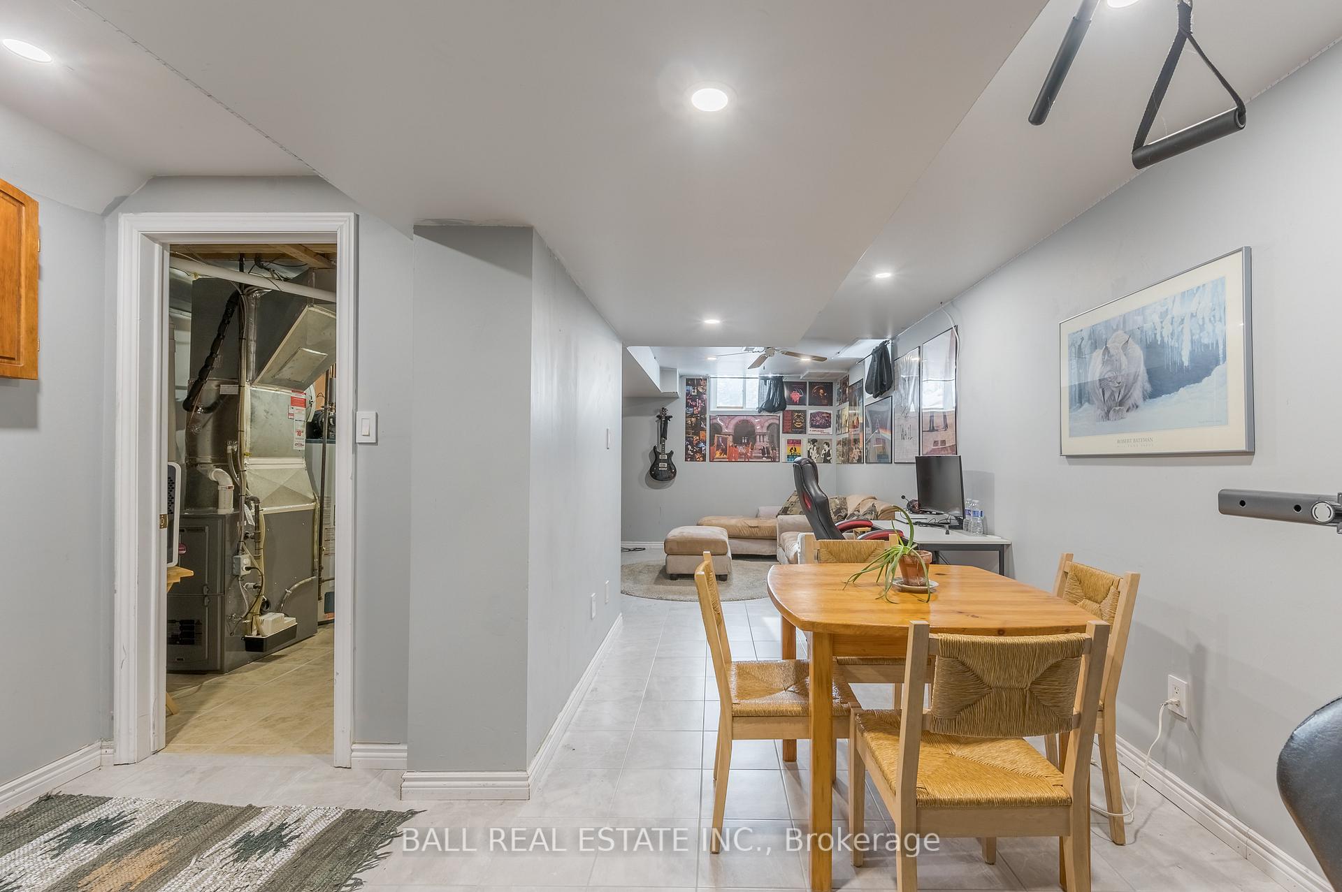 Photo 38 of 1670 Woodgate Trail, Oshawa, Samac — HOMEH