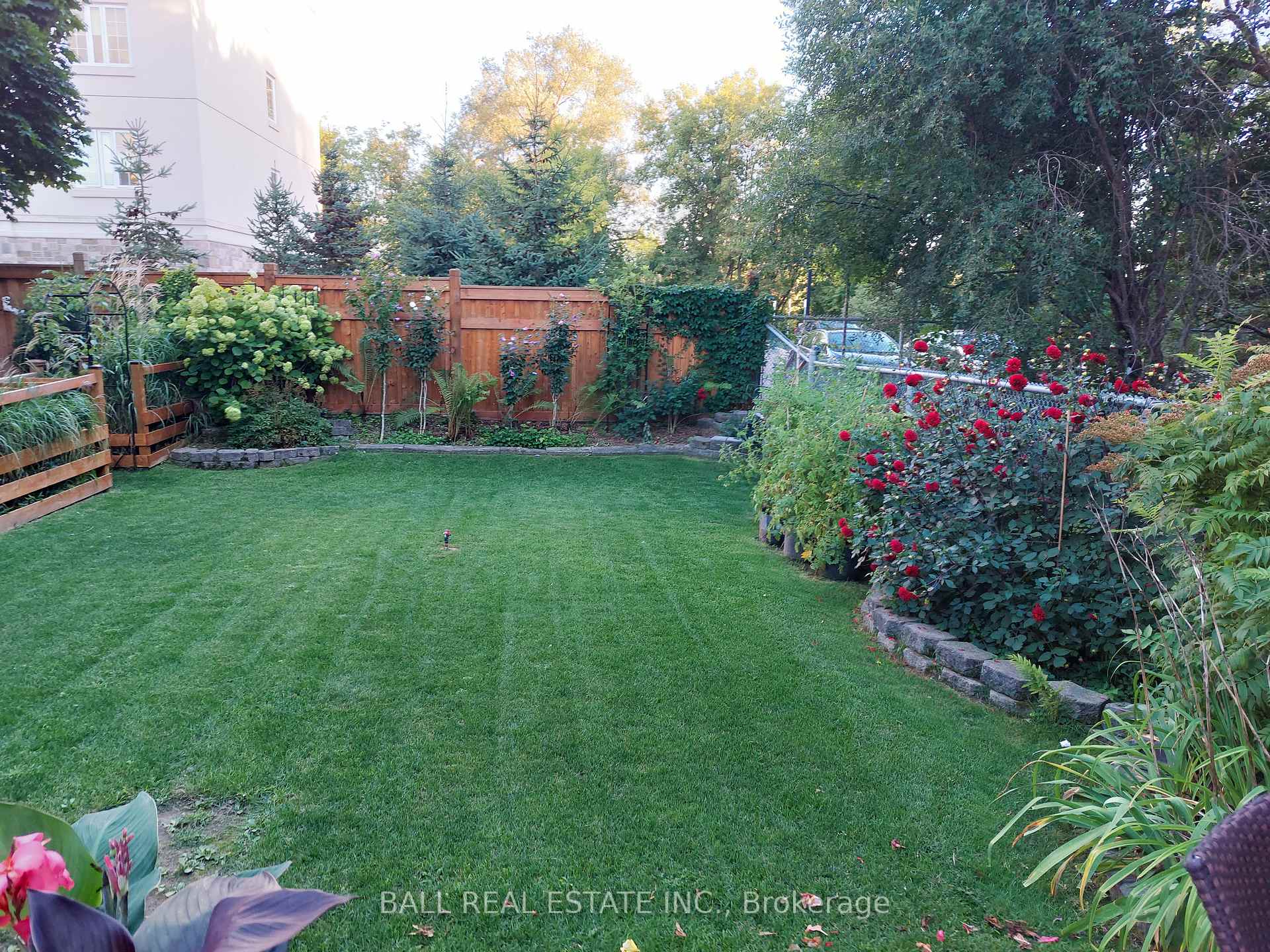 Photo 45 of 1670 Woodgate Trail, Oshawa, Samac — HOMEH