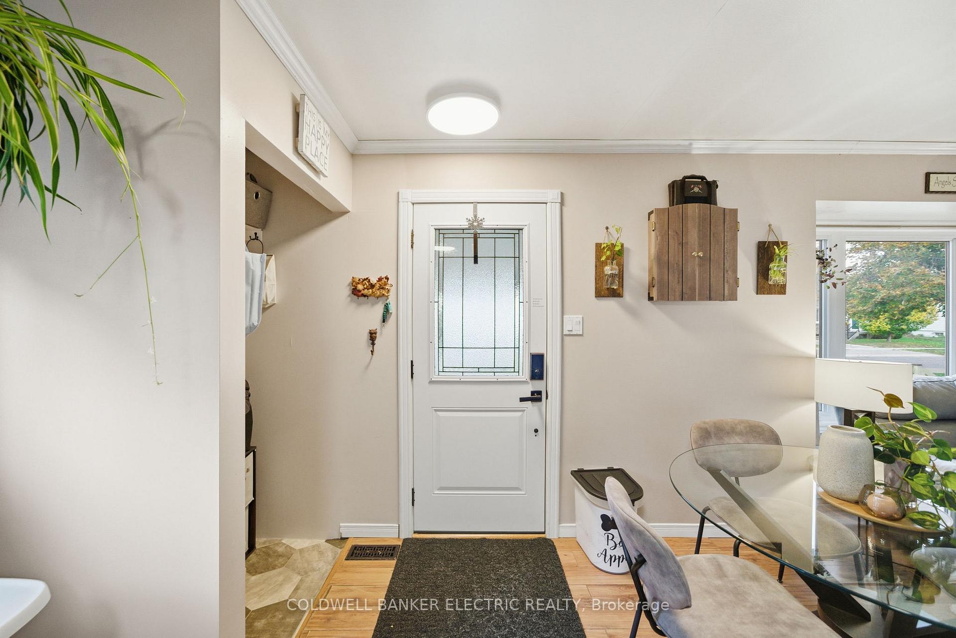 Photo 3 of 495 O'connell Road, Peterborough, Otonabee Ward 1 — HOMEH