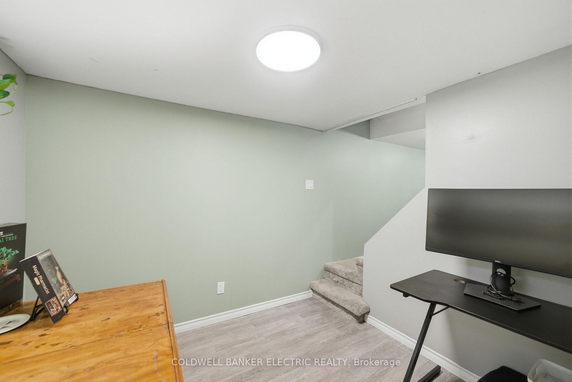Photo 23 of 495 O'connell Road, Peterborough, Otonabee Ward 1 — HOMEH