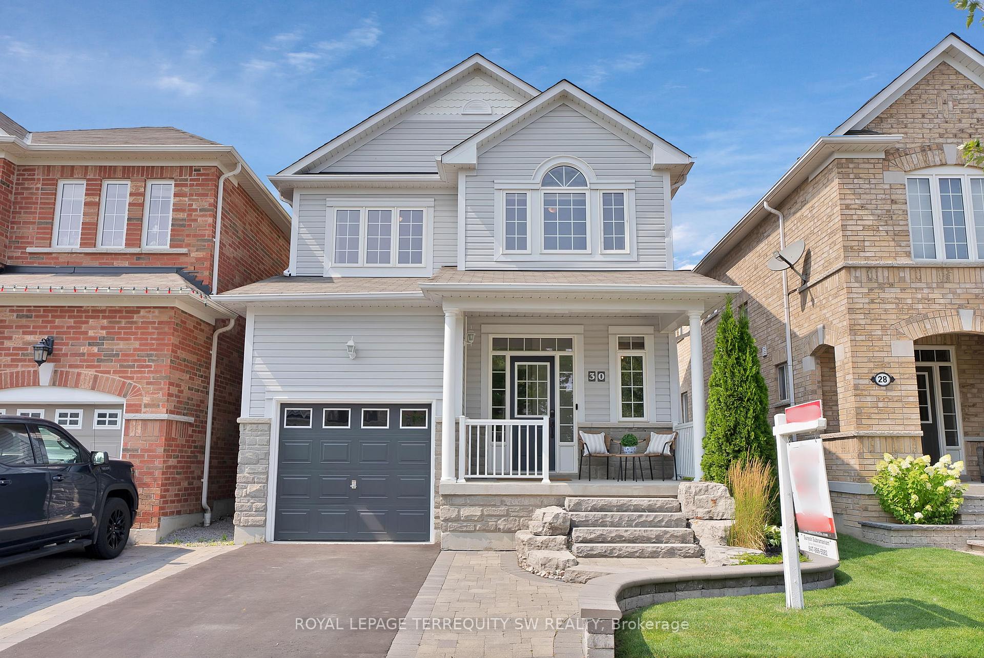 Photo 1 of 30 Chiswick Avenue, Whitby, Brooklin — HOMEH