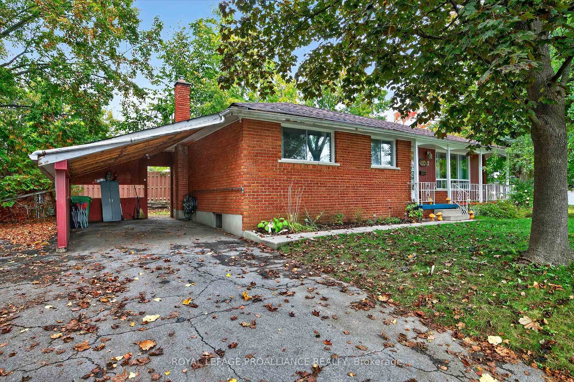 Photo 49 of 2 Seneca Road, Peterborough, Northcrest Ward 5 — HOMEH