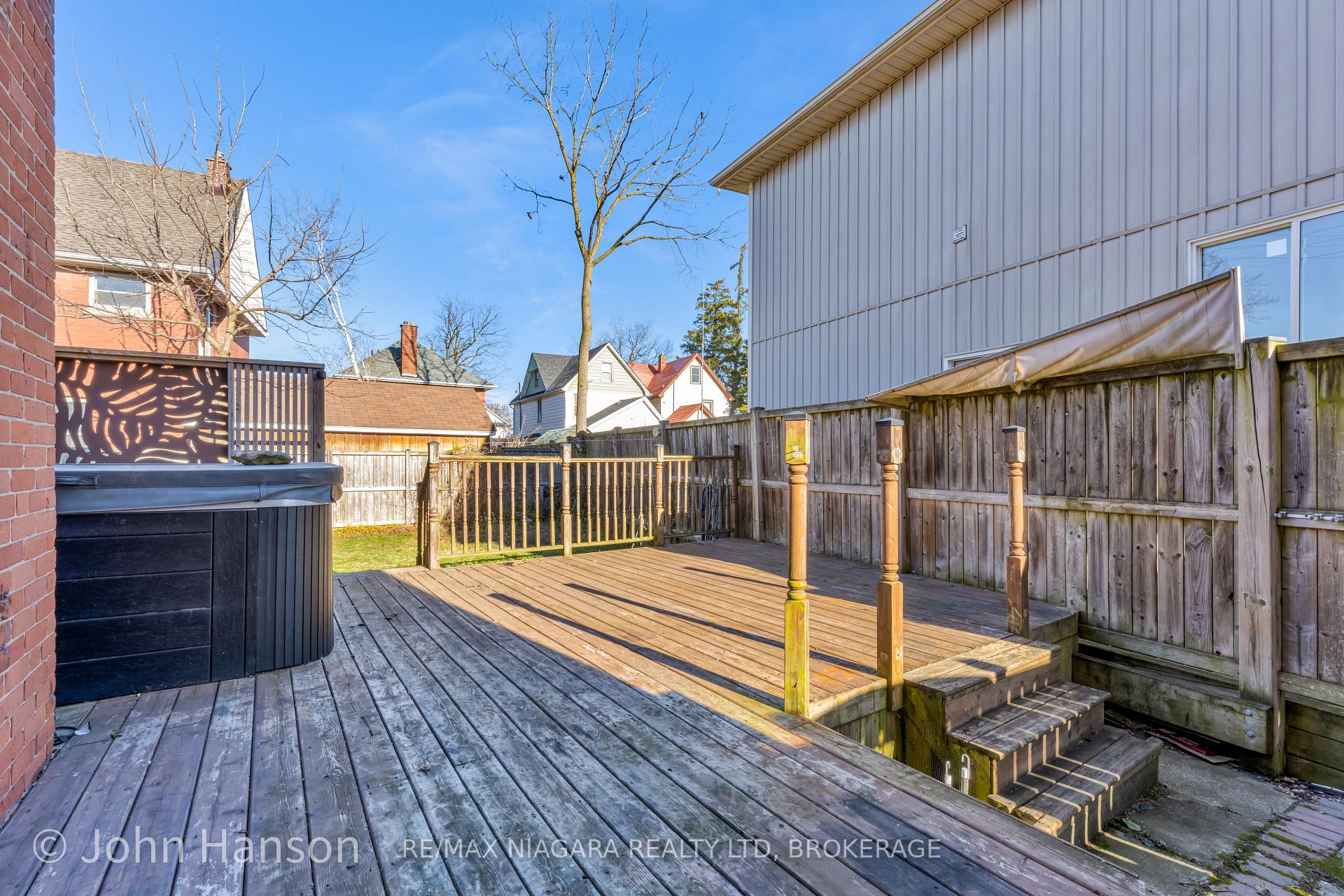 Photo 29 of 108 Maple Avenue, Welland, Broadway — HOMEH