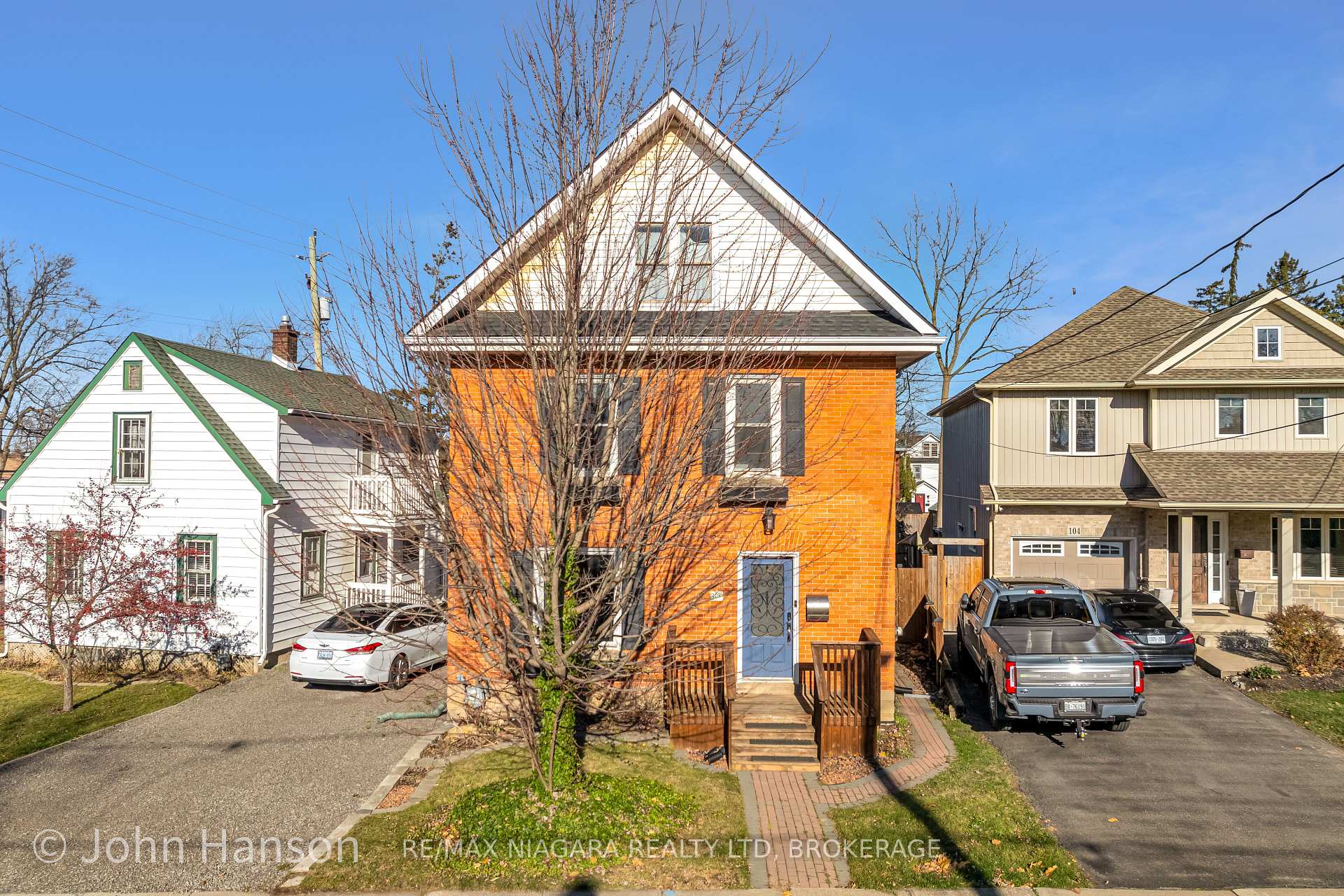 Photo 33 of 108 Maple Avenue, Welland, Broadway — HOMEH