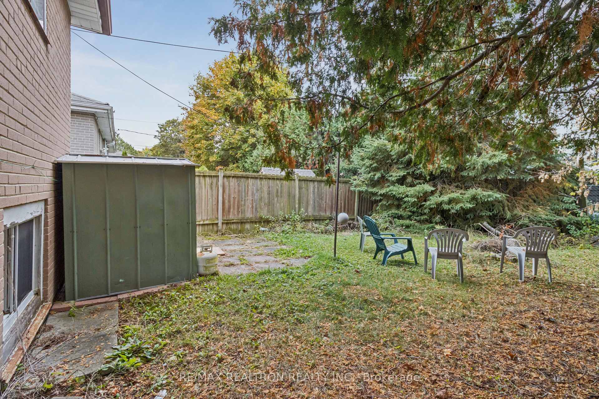 Photo 40 of 16 Foreht Crescent, Aurora, Aurora Heights — HOMEH