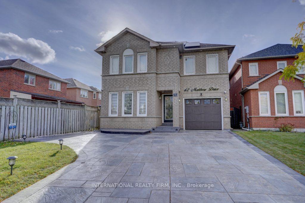 Photo 1 of 42 Matthew Drive, Vaughan, East Woodbridge — HOMEH