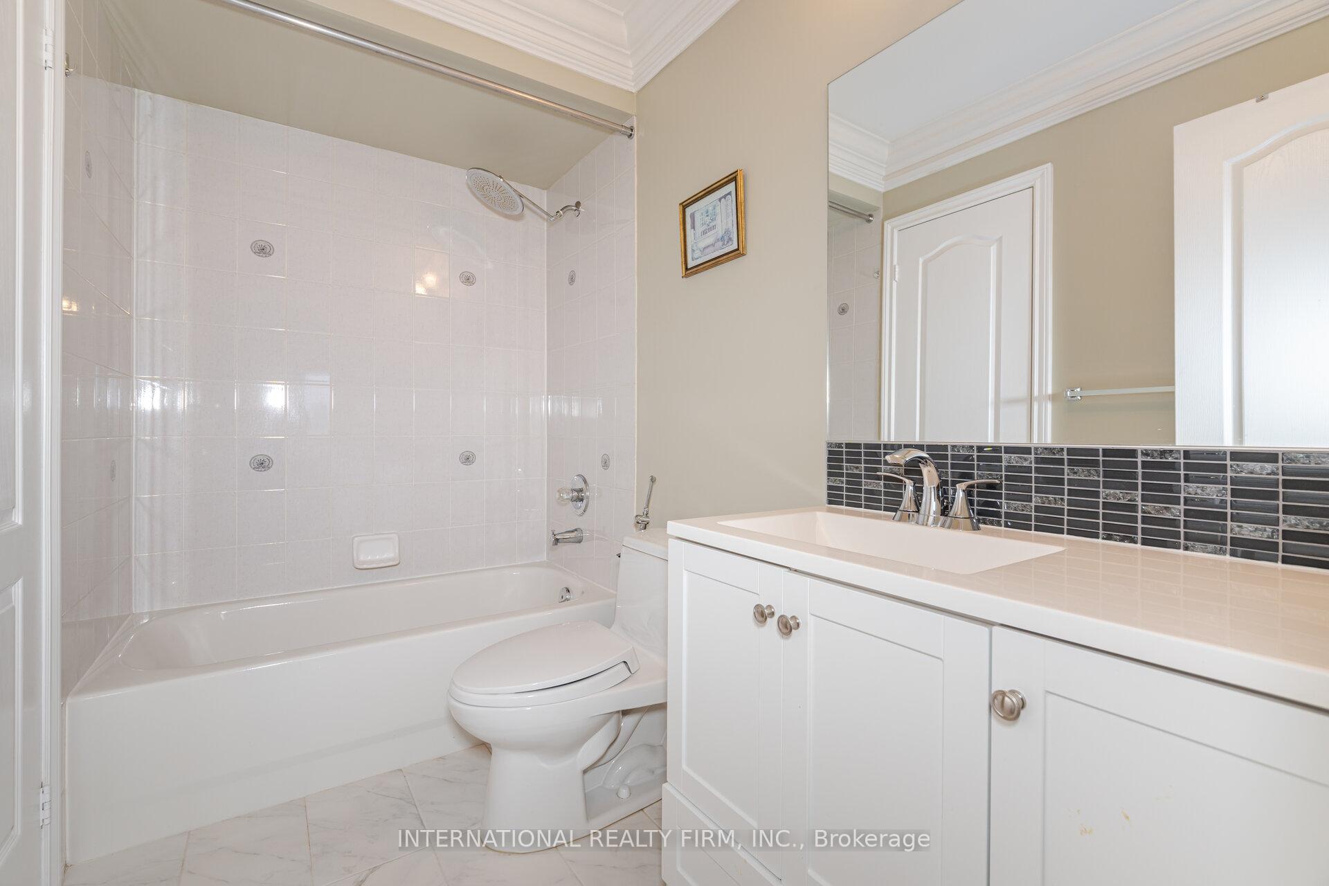 Photo 34 of 42 Matthew Drive, Vaughan, East Woodbridge — HOMEH