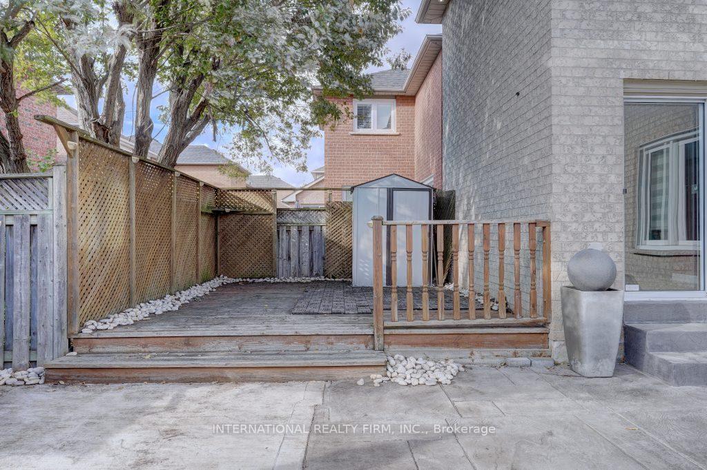 Photo 44 of 42 Matthew Drive, Vaughan, East Woodbridge — HOMEH