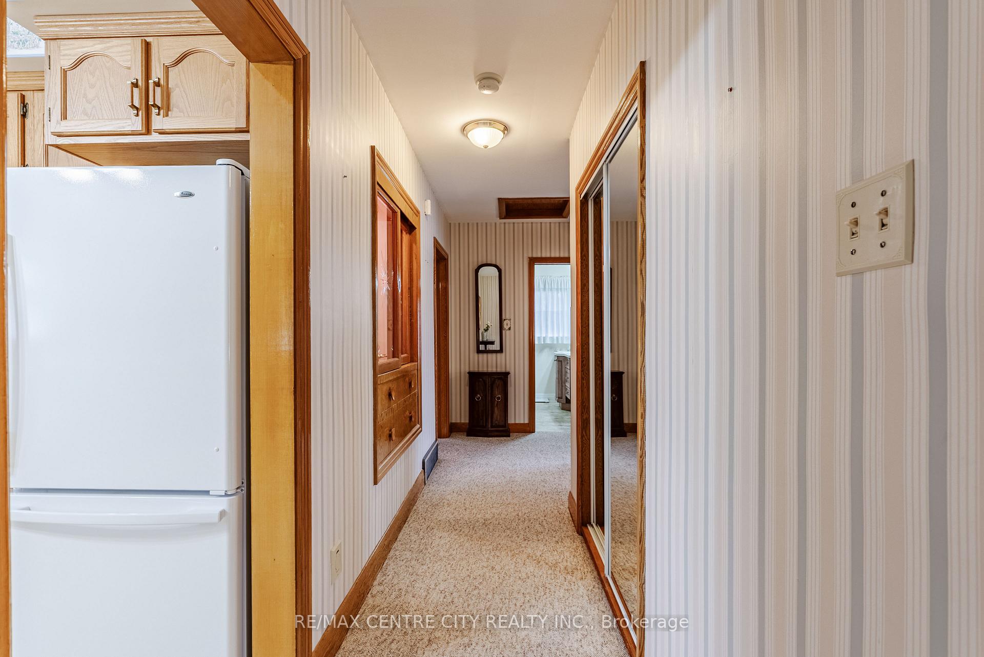 Photo 19 of 88 Pine Street W, Aylmer — HOMEH