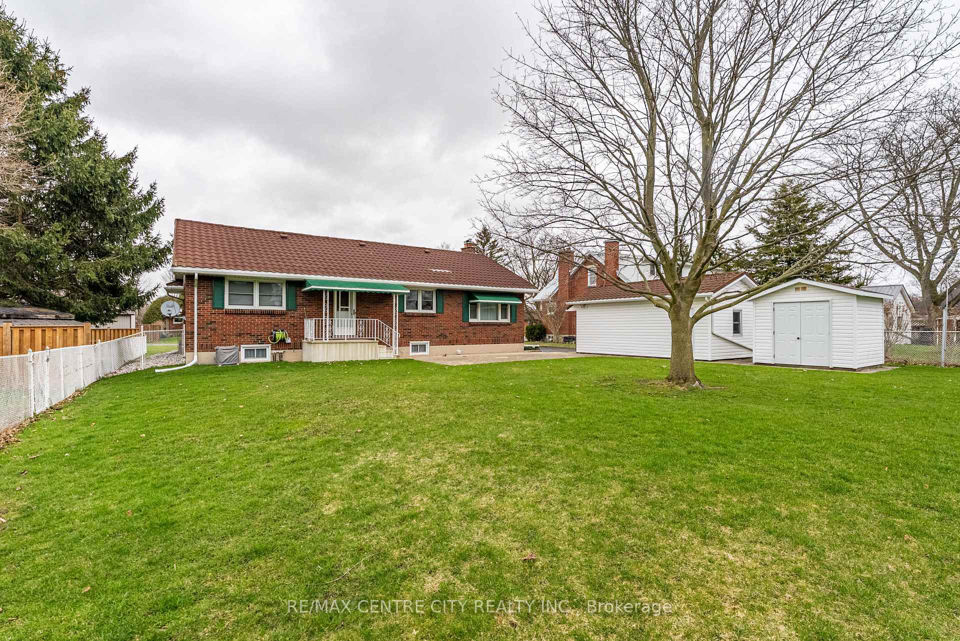 Photo 41 of 88 Pine Street W, Aylmer — HOMEH