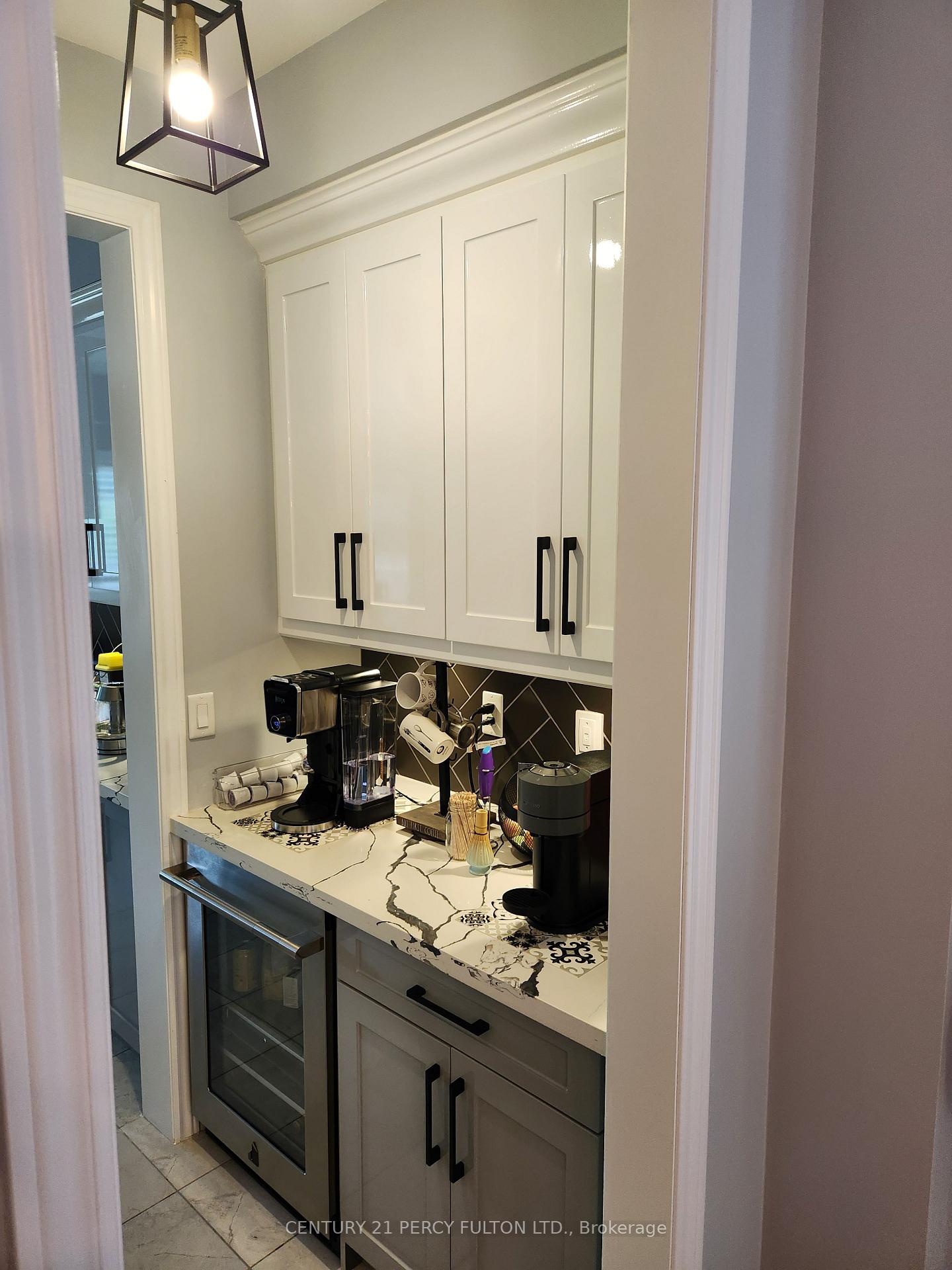 Photo 8 of 29 Pollock Avenue, Brock, Beaverton — HOMEH