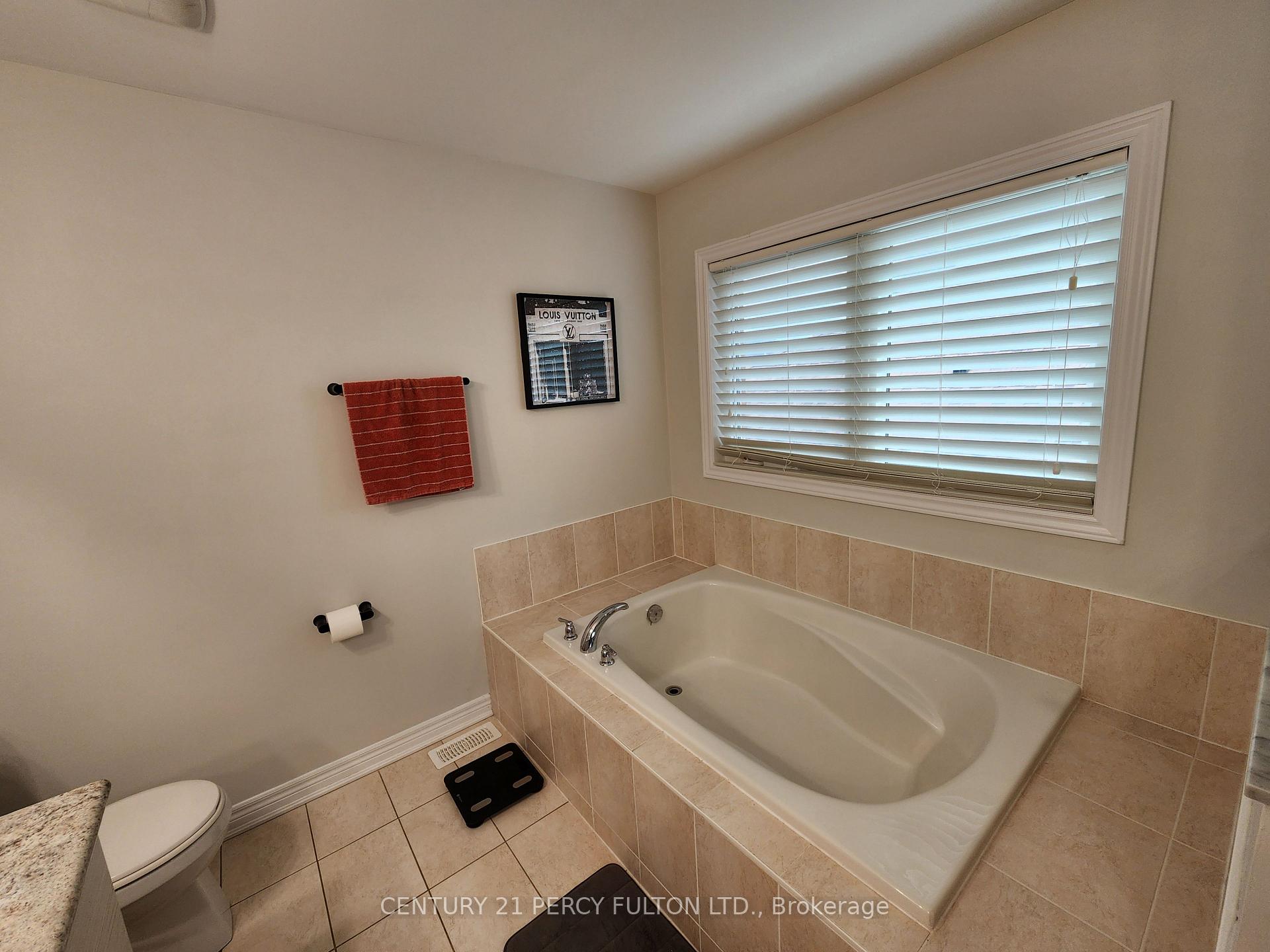 Photo 24 of 29 Pollock Avenue, Brock, Beaverton — HOMEH