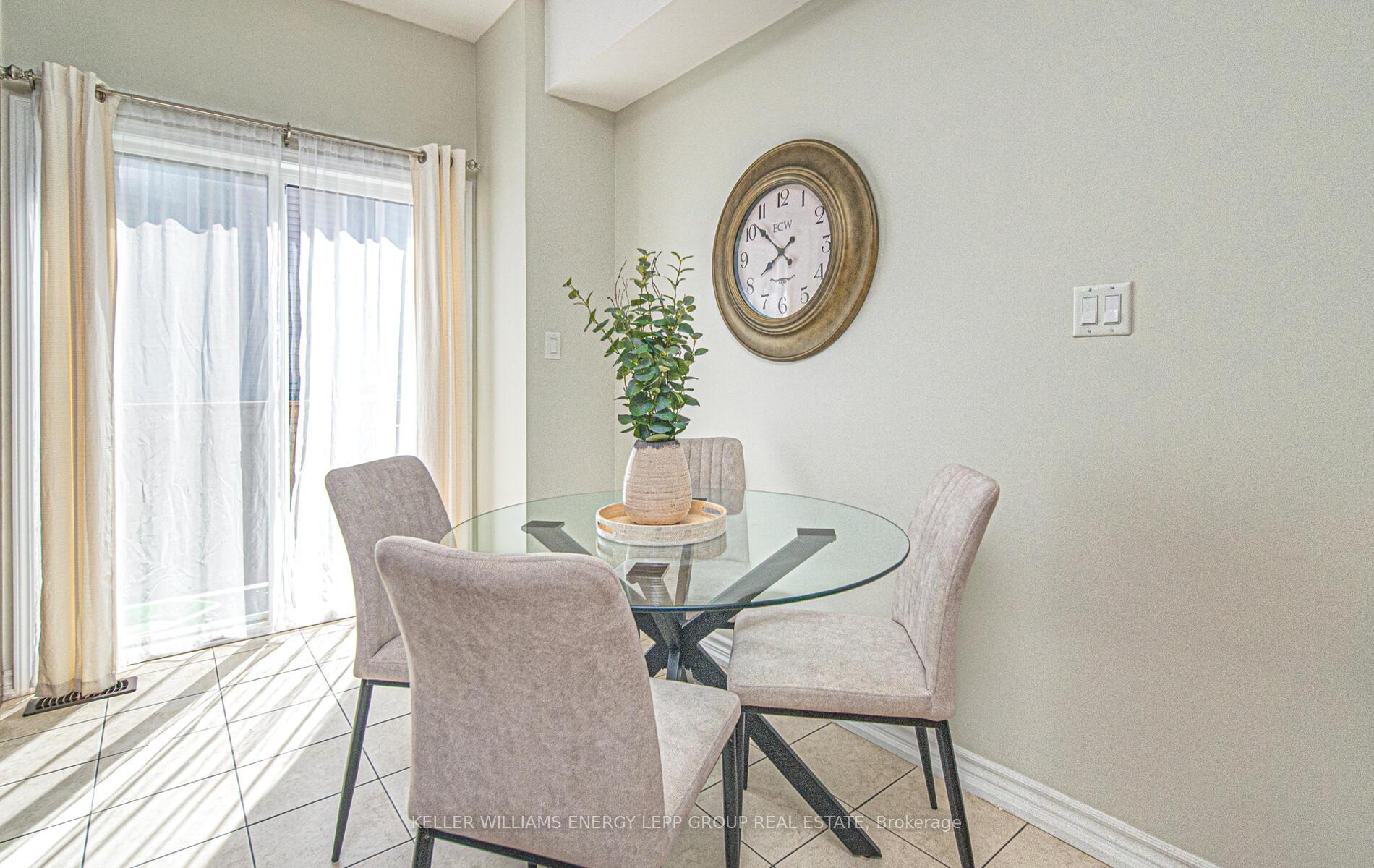 Photo 9 of 30 Kantium Way, Whitby, Pringle Creek — HOMEH
