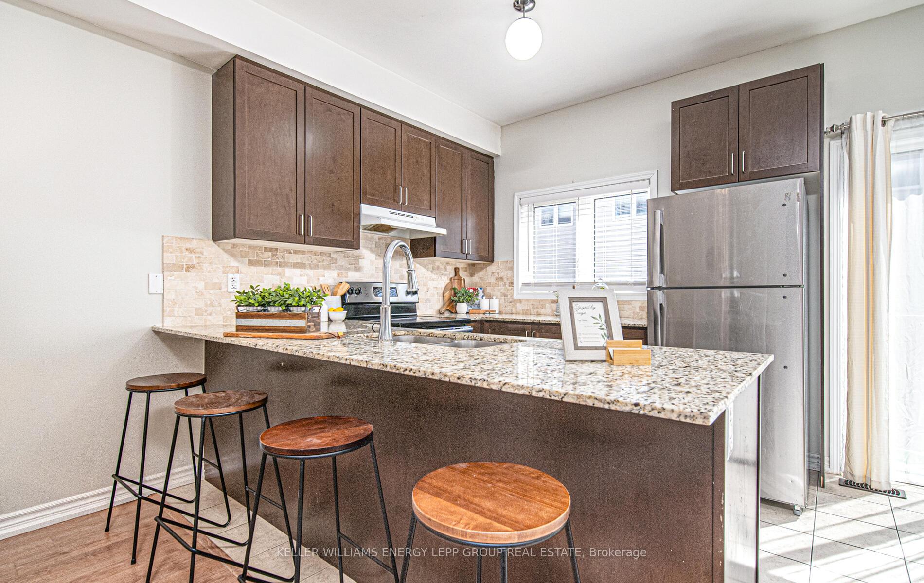 Photo 10 of 30 Kantium Way, Whitby, Pringle Creek — HOMEH
