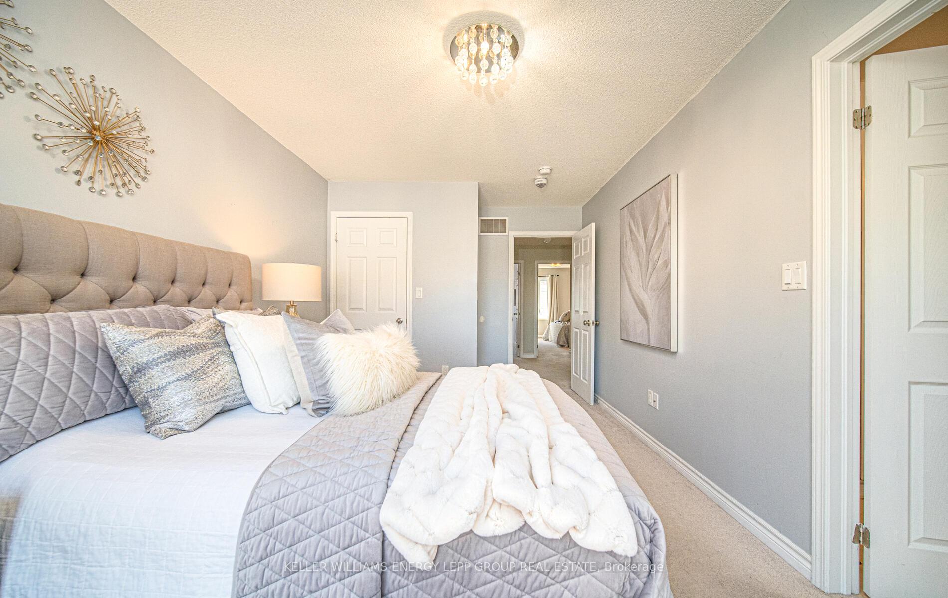 Photo 17 of 30 Kantium Way, Whitby, Pringle Creek — HOMEH