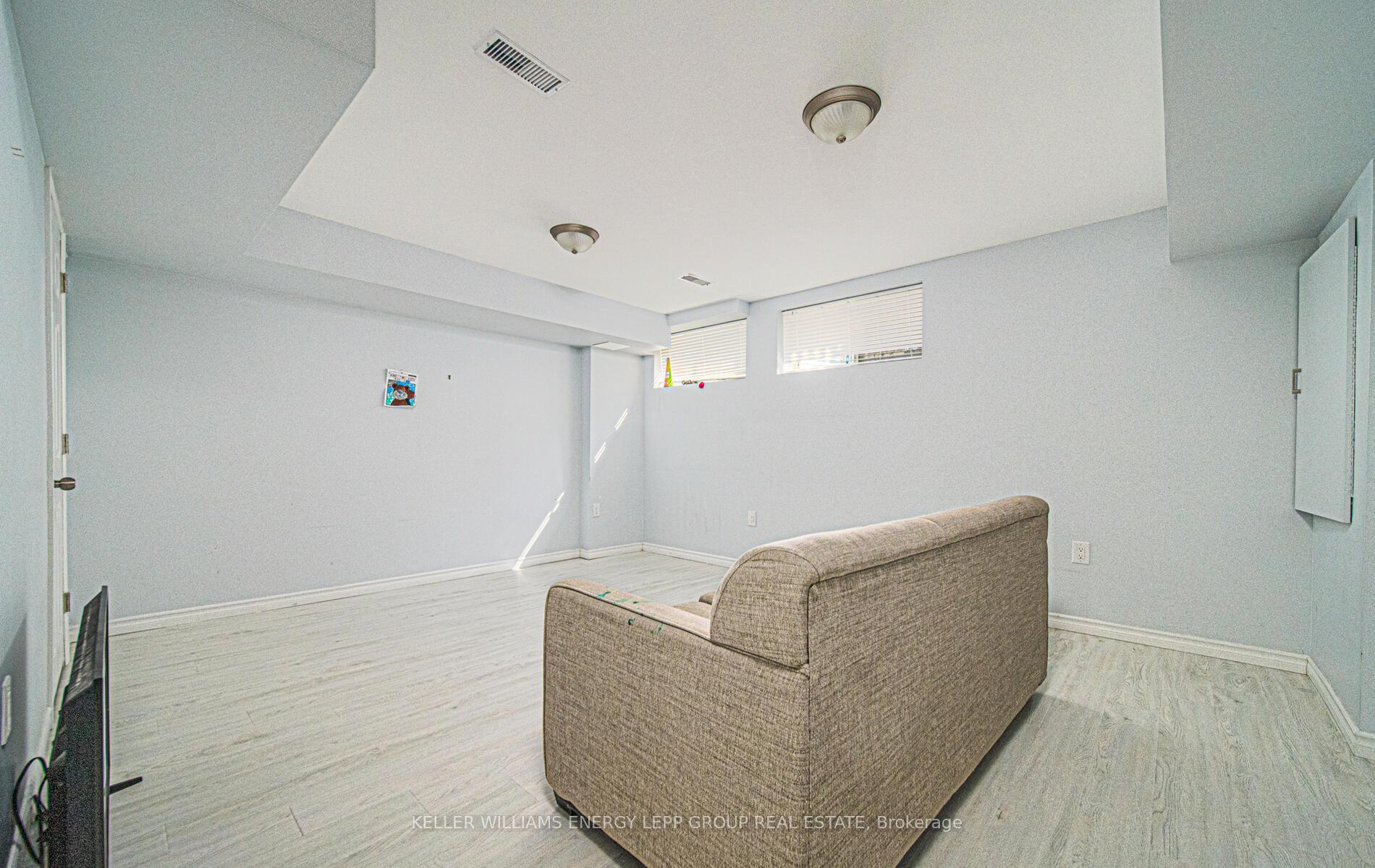 Photo 25 of 30 Kantium Way, Whitby, Pringle Creek — HOMEH