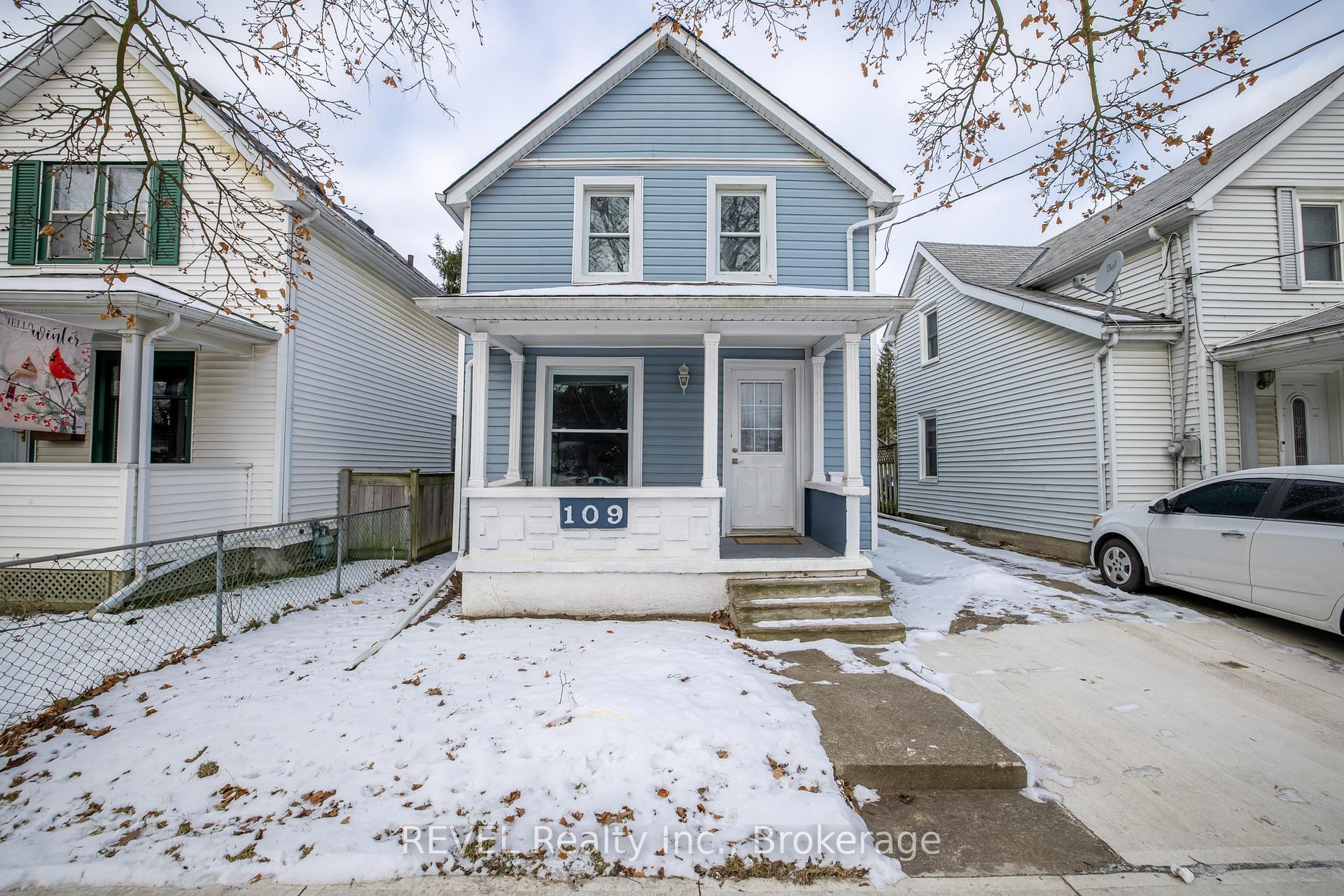 Photo 1 of 109 Garner Avenue, Welland, Welland Downtown — HOMEH