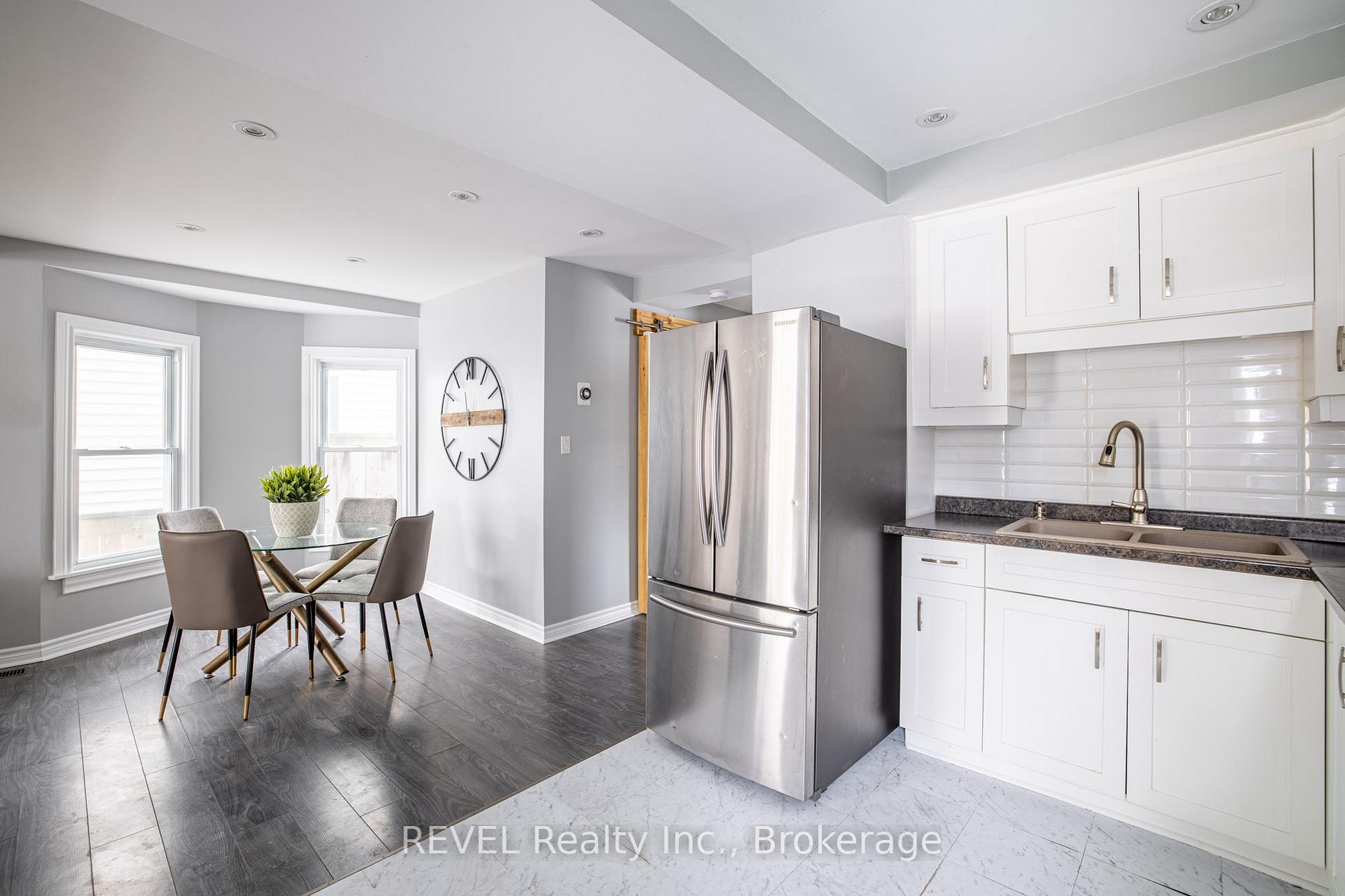 Photo 11 of 109 Garner Avenue, Welland, Welland Downtown — HOMEH