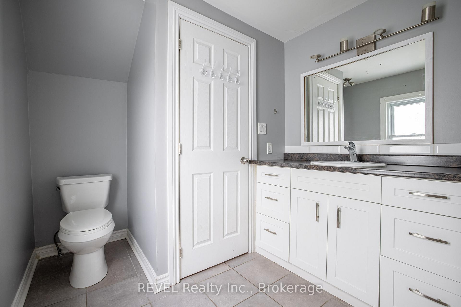 Photo 26 of 109 Garner Avenue, Welland, Welland Downtown — HOMEH