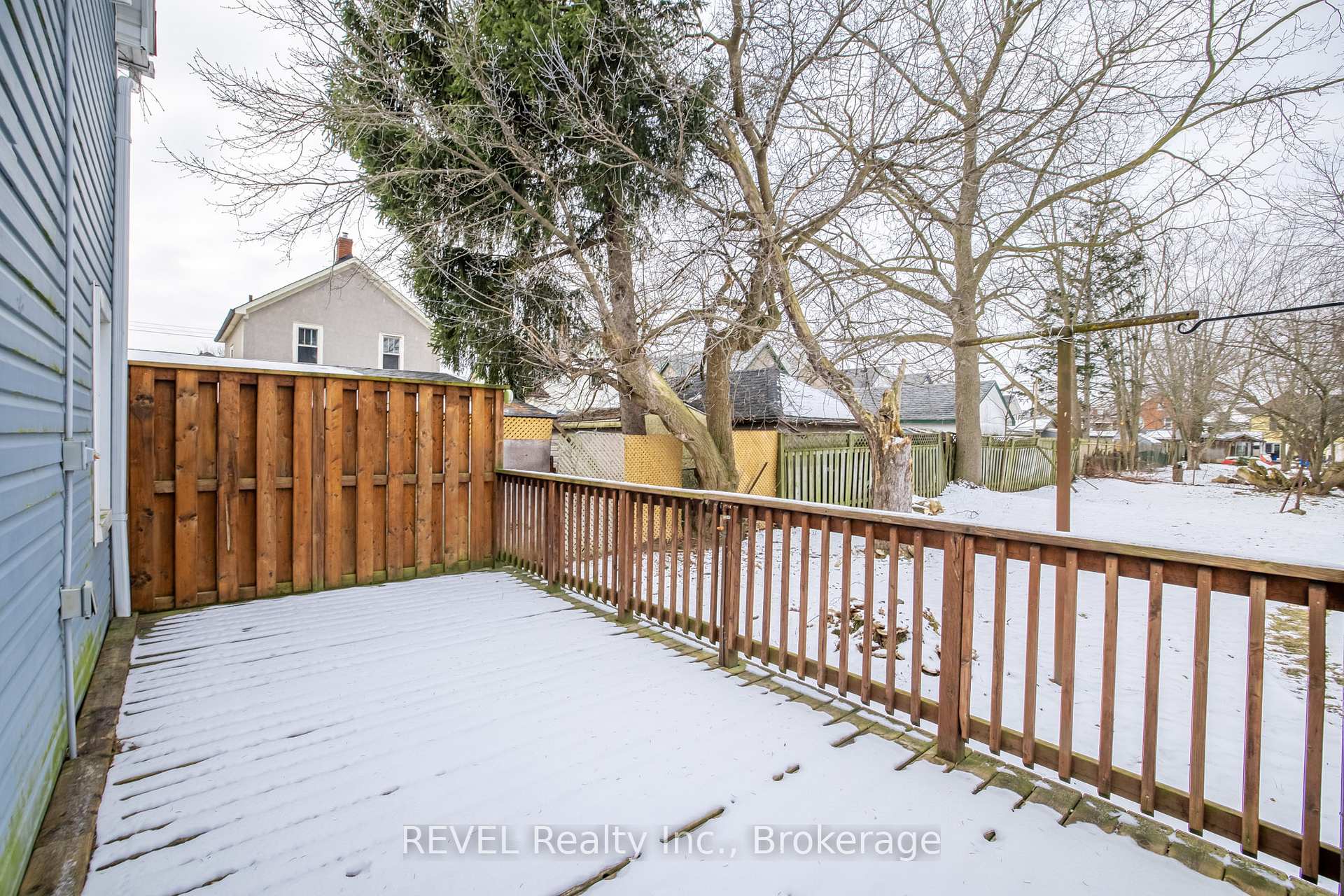Photo 27 of 109 Garner Avenue, Welland, Welland Downtown — HOMEH