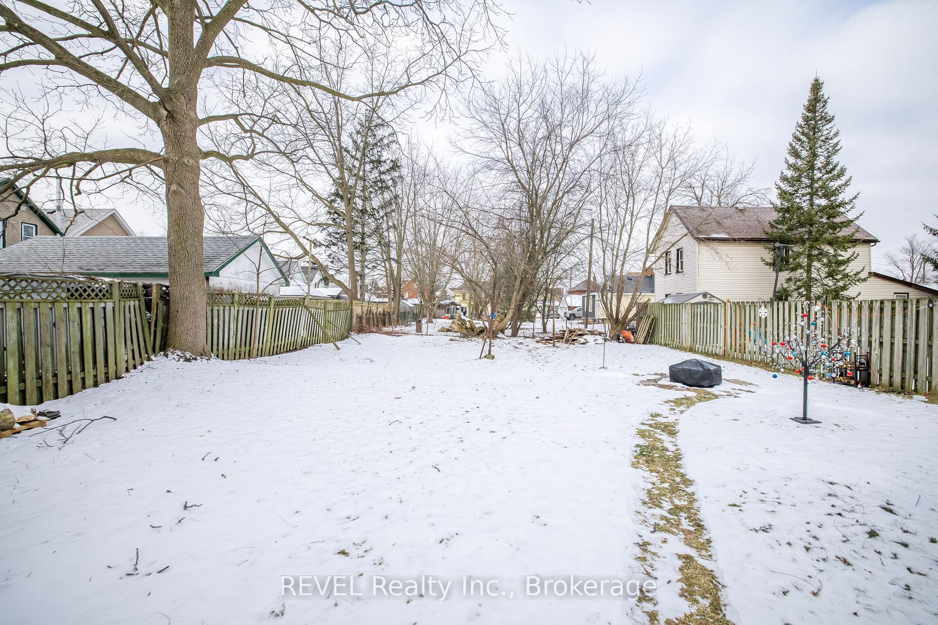 Photo 28 of 109 Garner Avenue, Welland, Welland Downtown — HOMEH