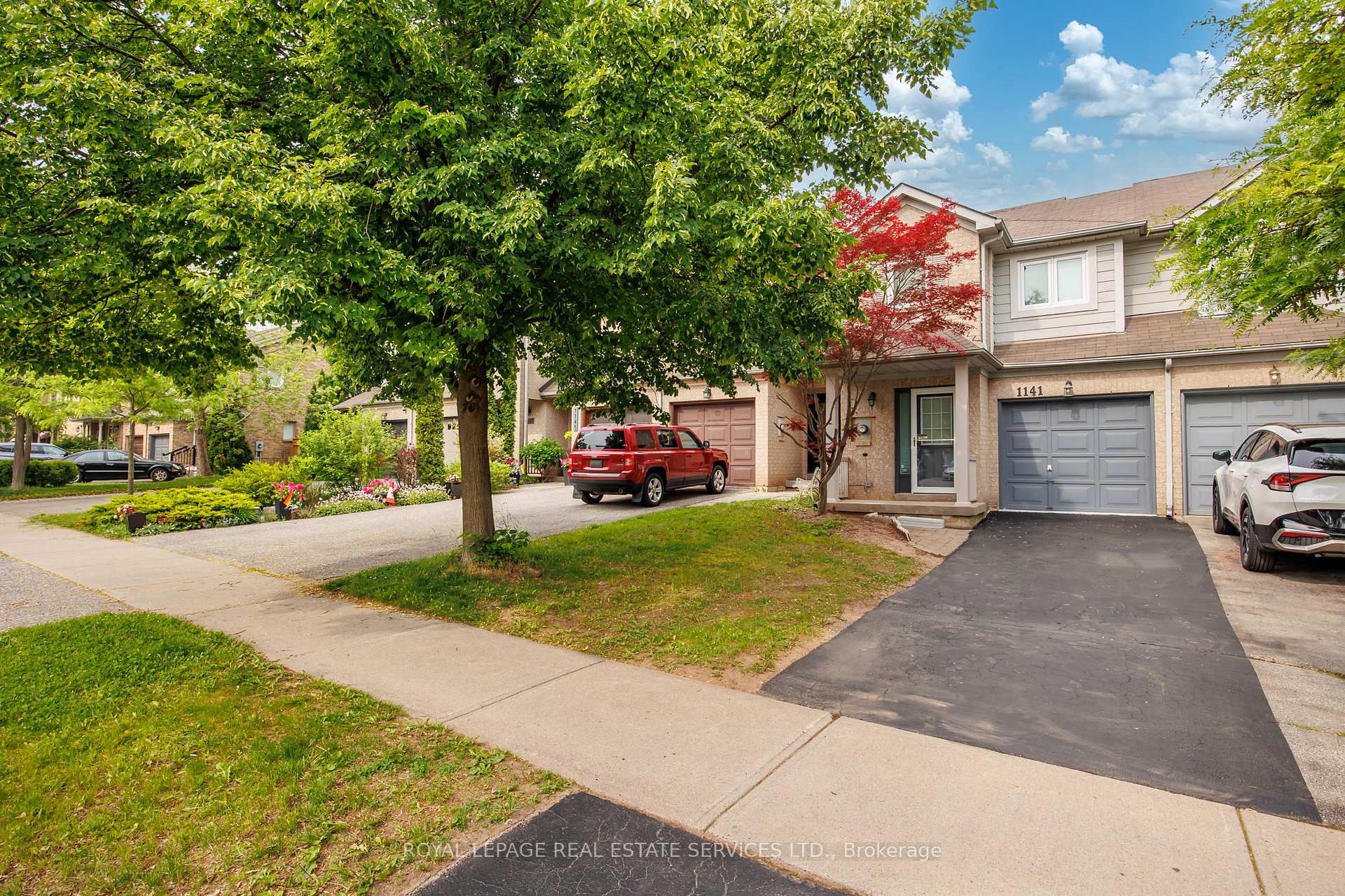 Front of 1141 Westview Terrace