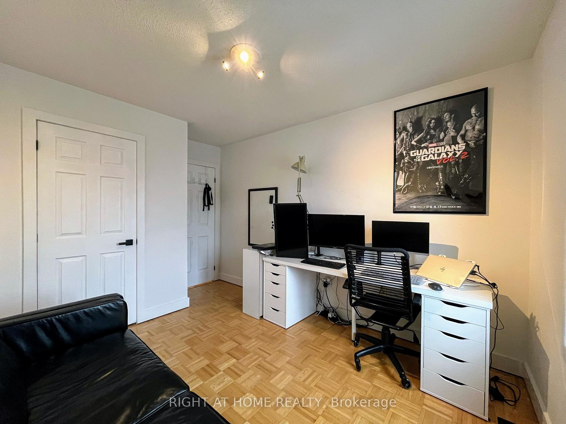 Photo 15 of 4 Lealinds Road, Vaughan, Patterson — HOMEH