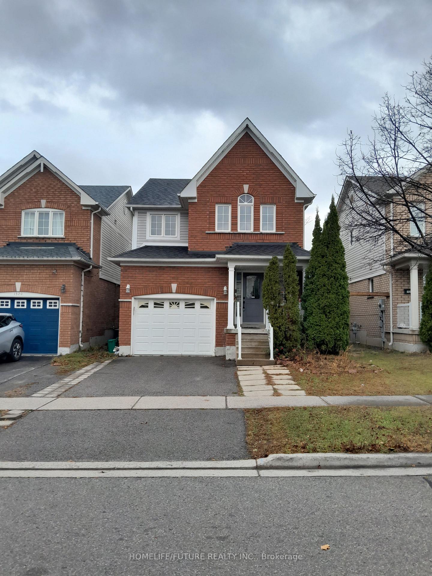 Photo 1 of 1524 Sarasota Crescent, Oshawa, Samac — HOMEH
