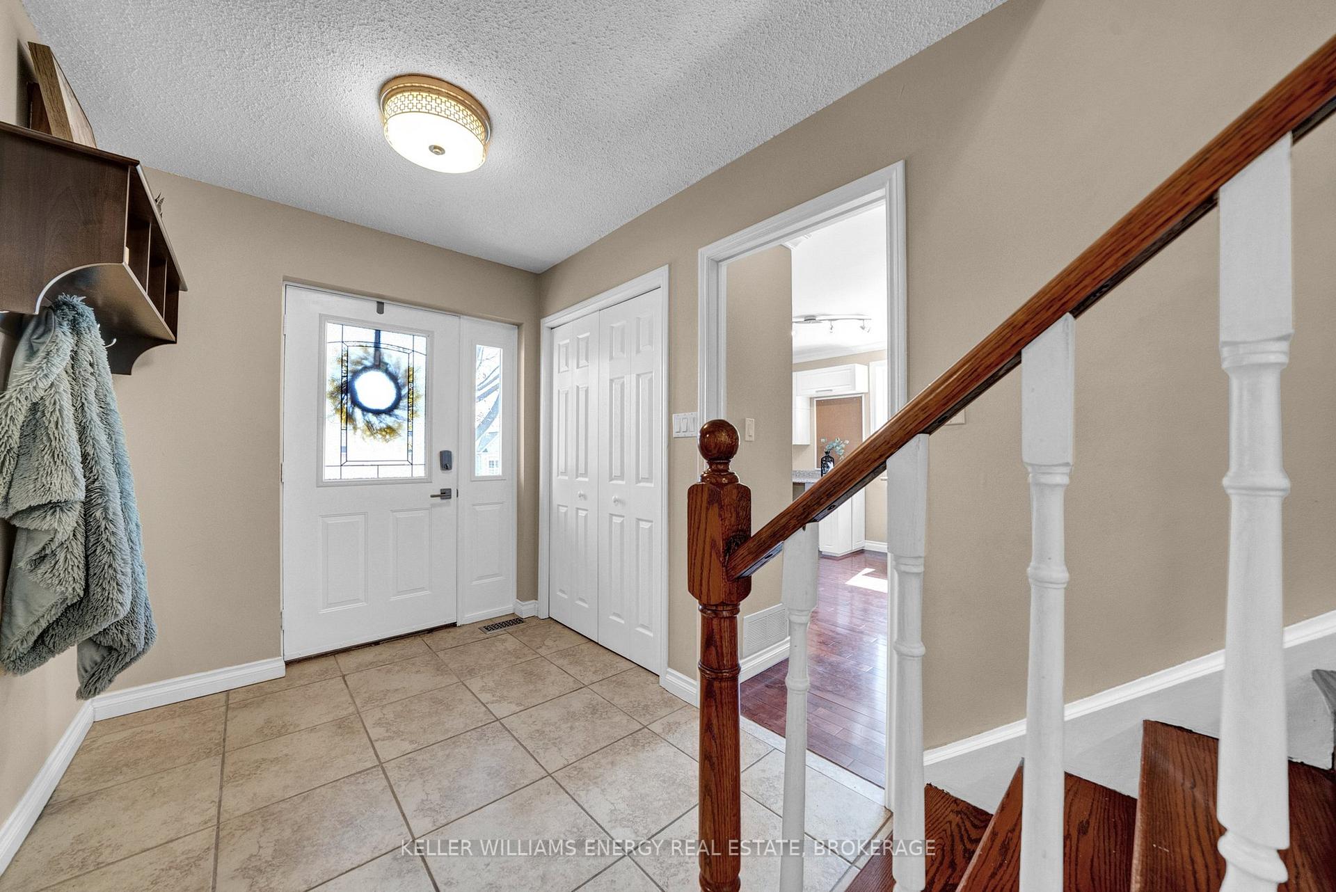 Photo 4 of 410 Powell Road, Whitby, Blue Grass Meadows — HOMEH