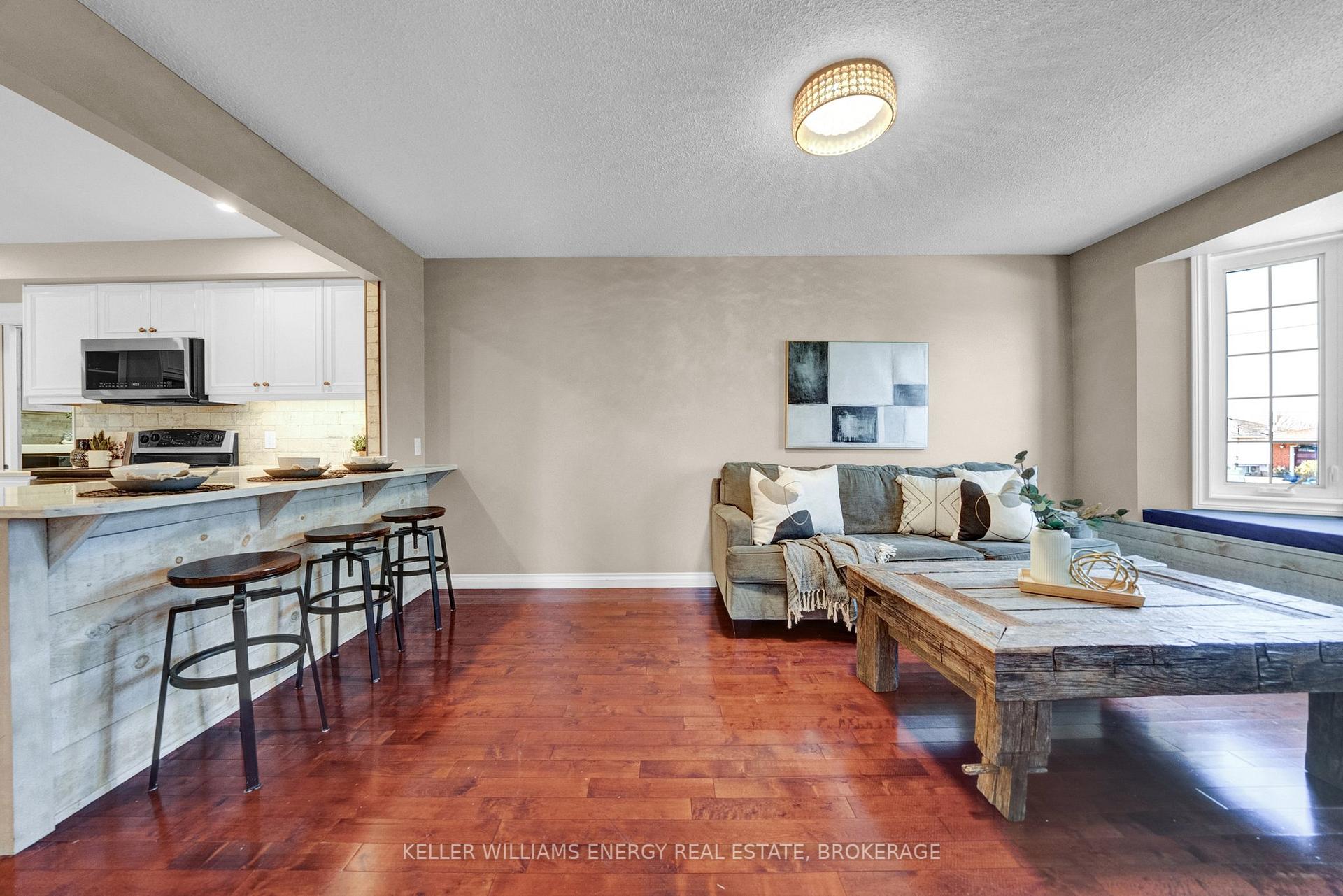 Photo 7 of 410 Powell Road, Whitby, Blue Grass Meadows — HOMEH